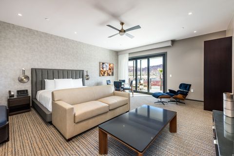 Photo of 1400 E BLACK DESERT DR #22280, Ivins, UT 84738 (MLS # 2137246)