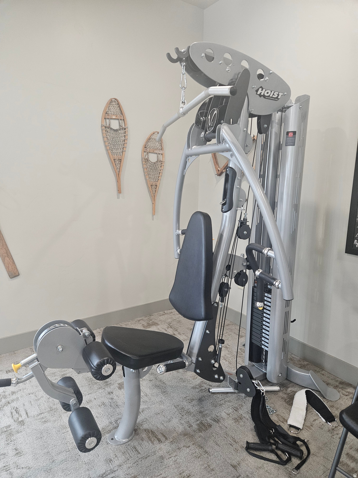 COUNTRY VIEW VILLAS - Residential