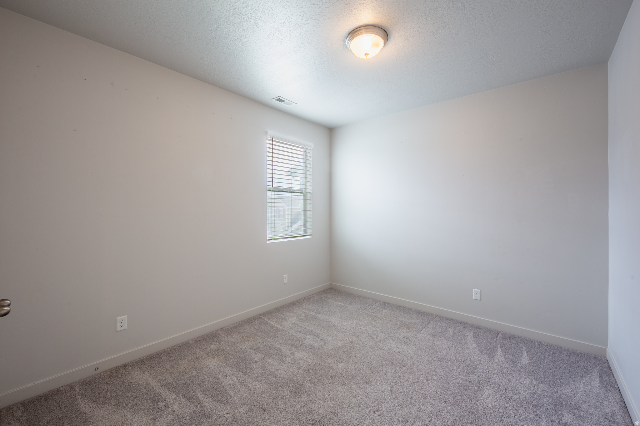 HOLBROOK FARMS - Residential Lease