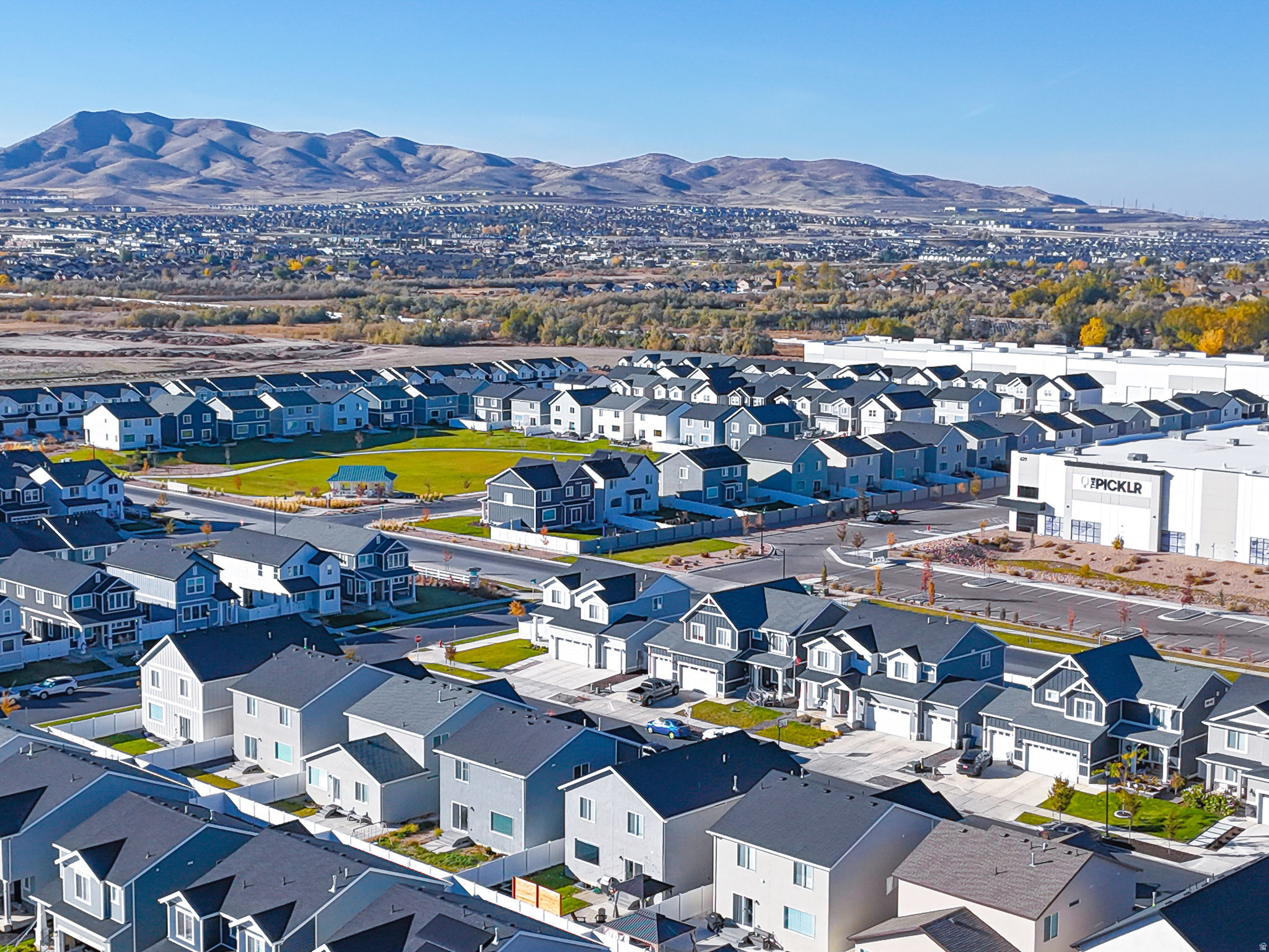 NORTHSHORE - Residential