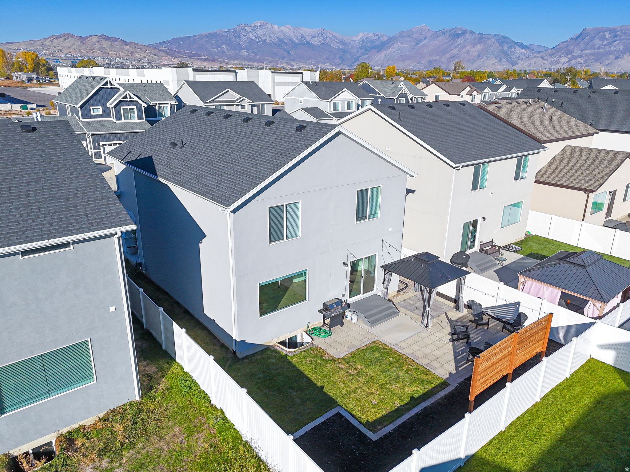 NORTHSHORE - Residential