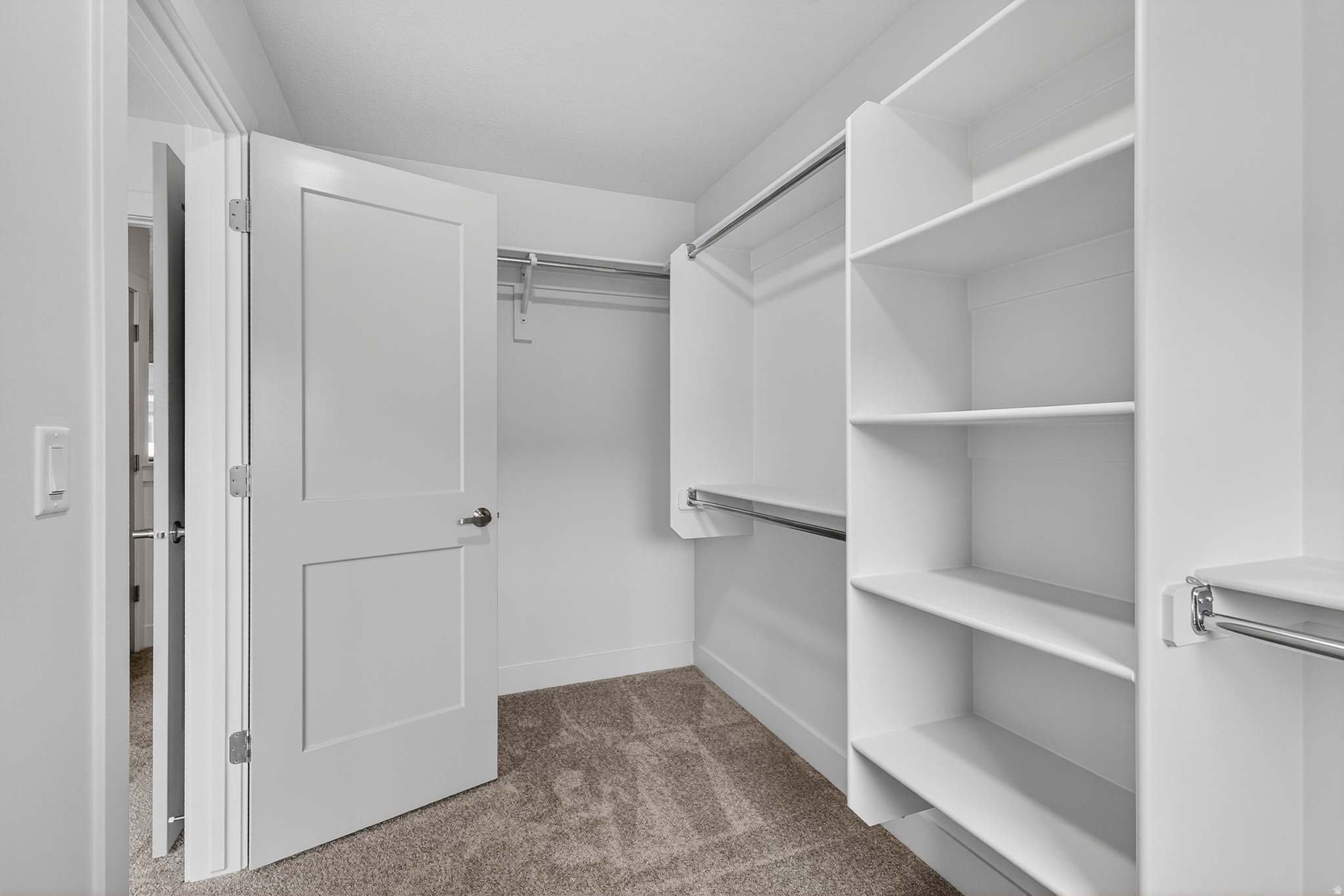 VILLAGES AT GREEN FARM - Residential