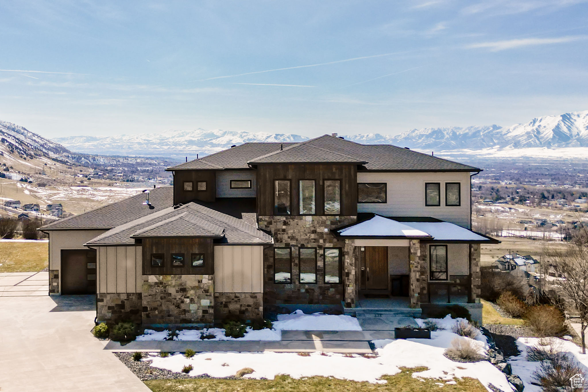 2835 Naomi Cir, North Logan, Utah image 2