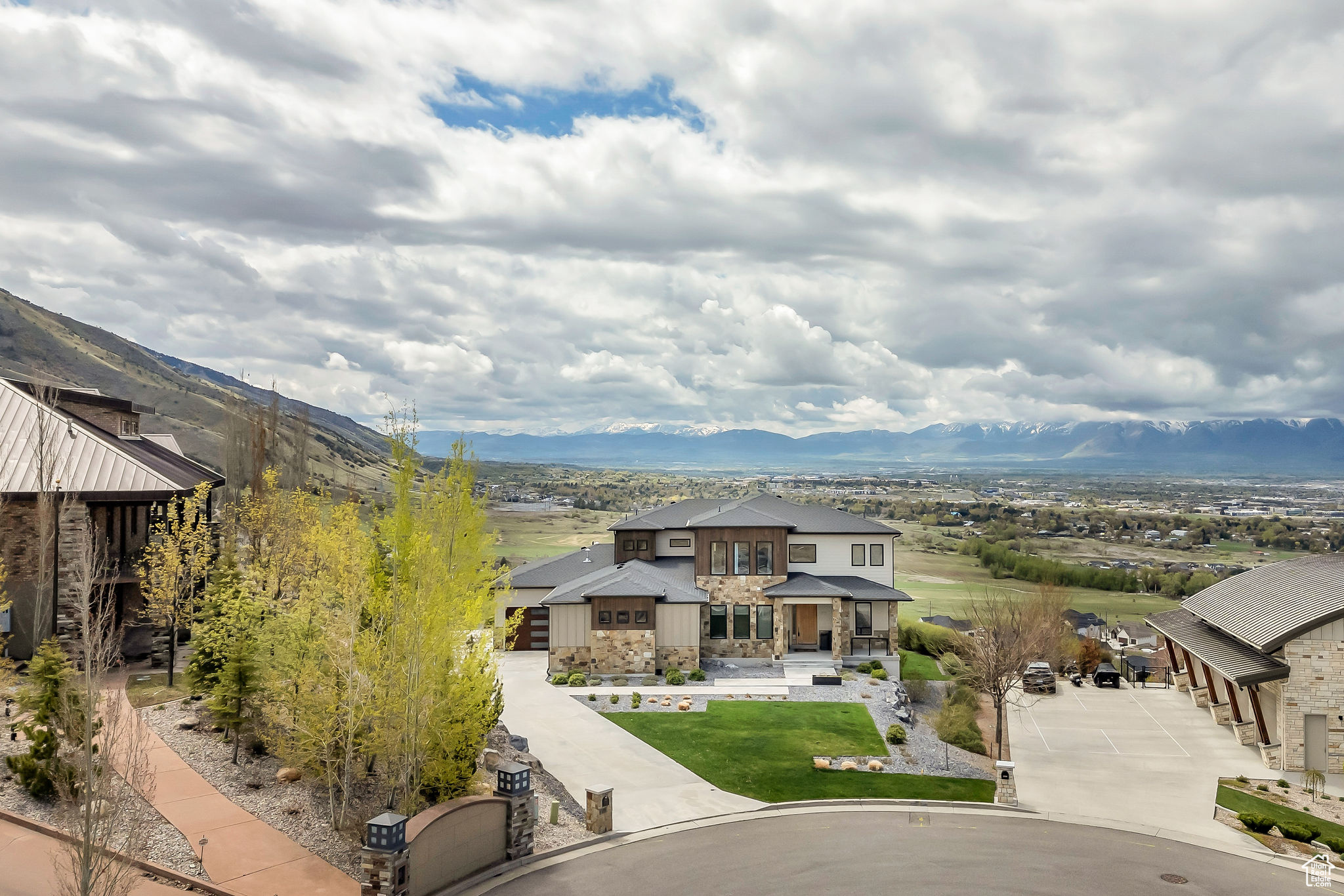 2835 Naomi Cir, North Logan, Utah image 9