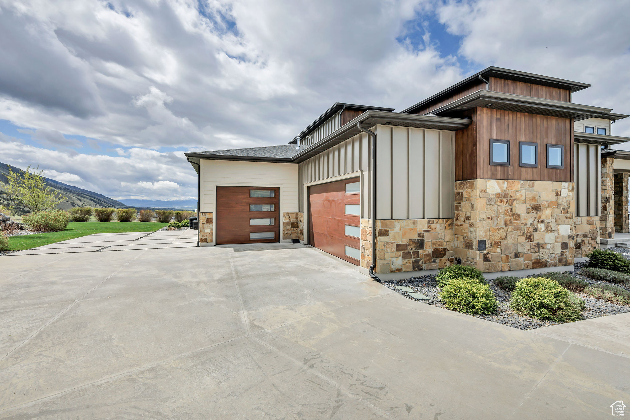 2835 Naomi Cir, North Logan, Utah image 7