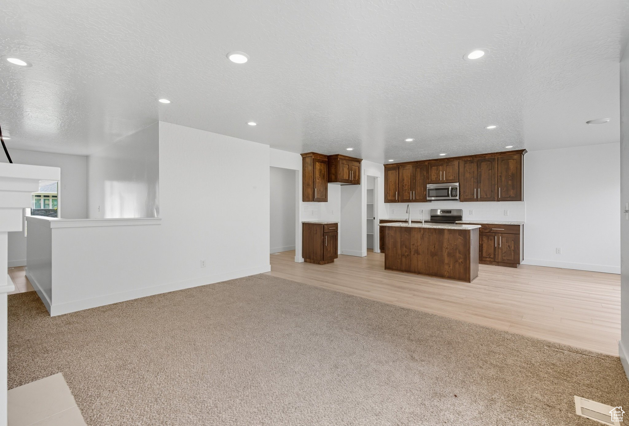 RIDGE - Residential