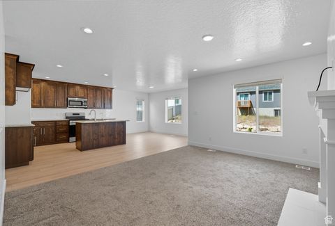 Tiny photo for 1502 S WINDSONG DR, Santaquin, UT 84655 (MLS # 2111223)