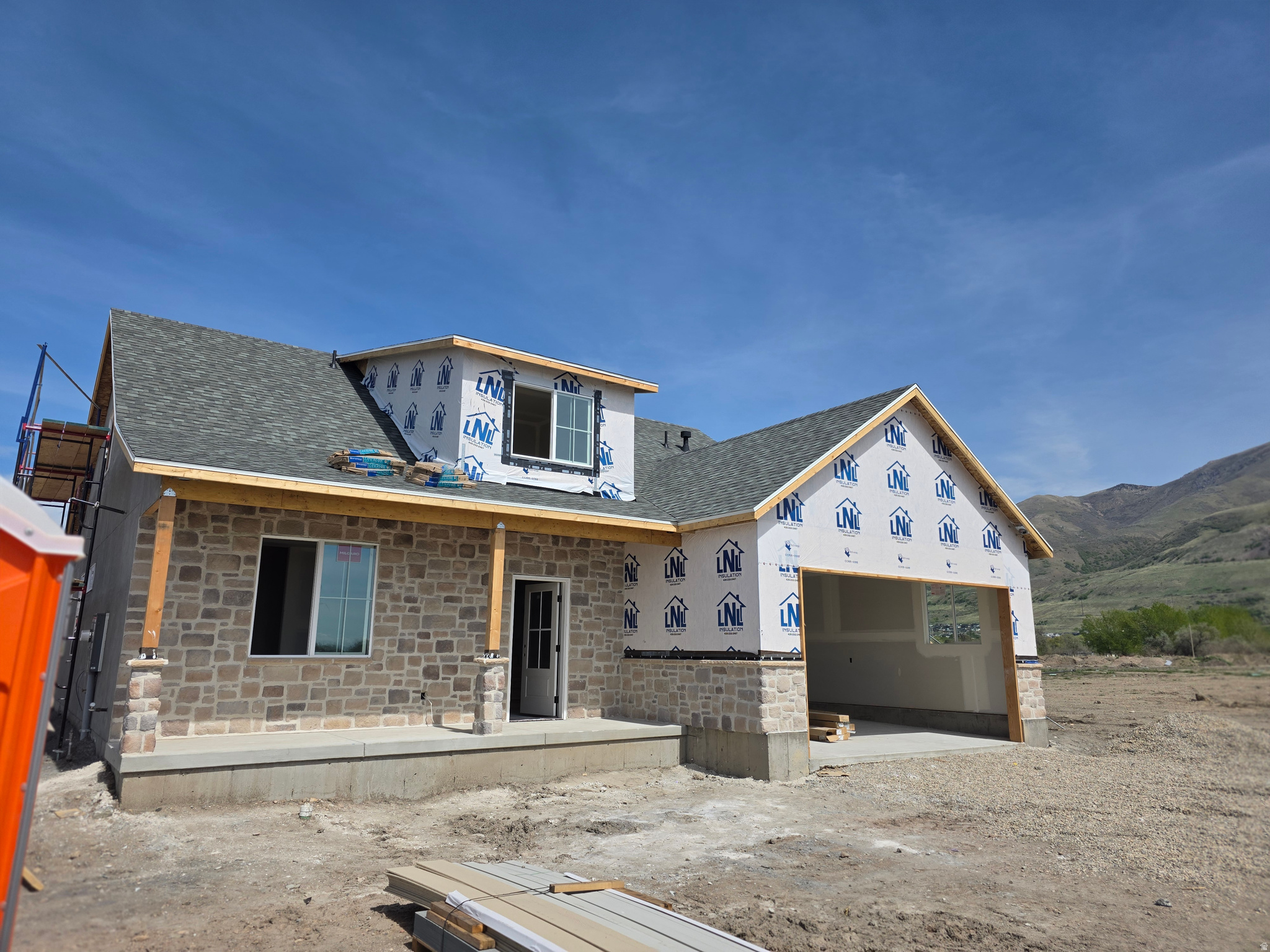 WEST MEADOWS - Residential