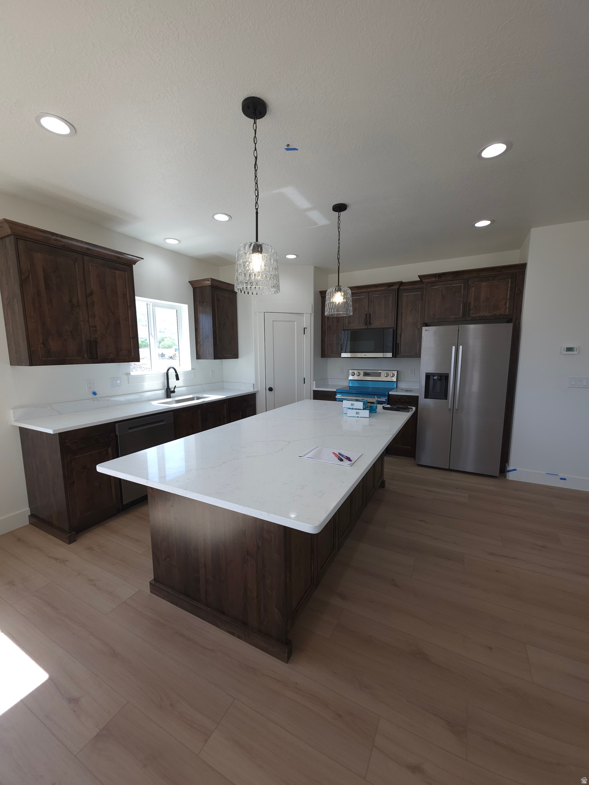WEST MEADOWS - Residential