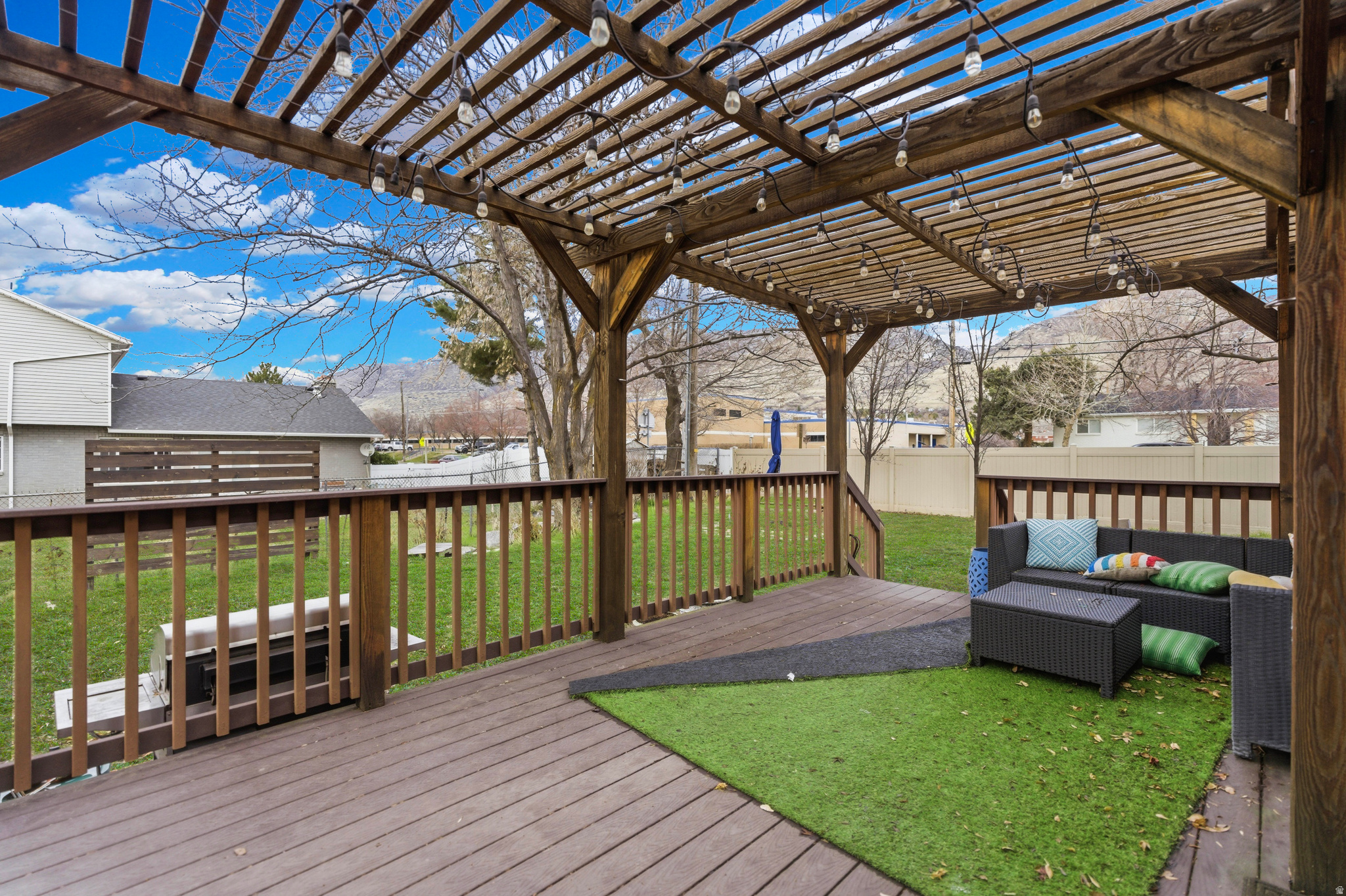 MEADOW LANDS - Residential