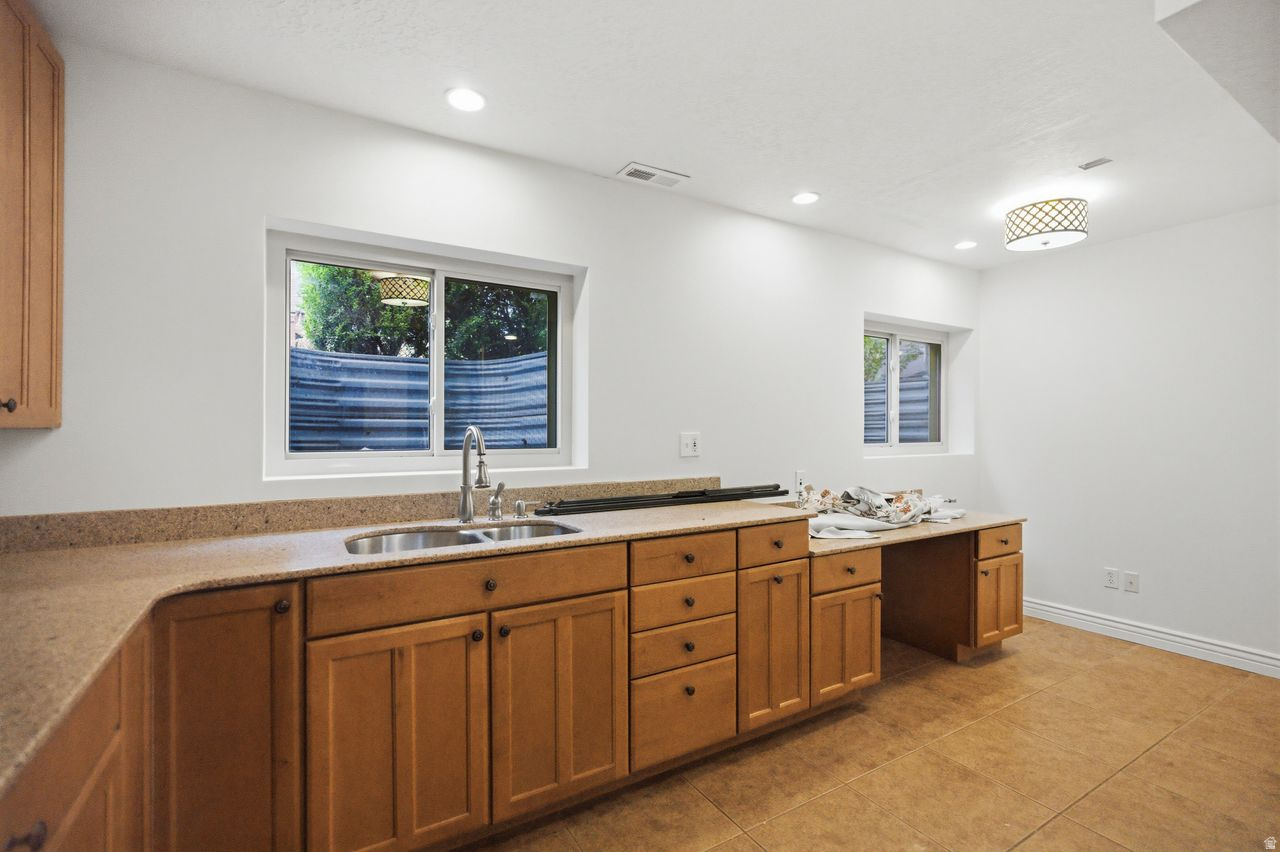 MEADOW LANDS - Residential