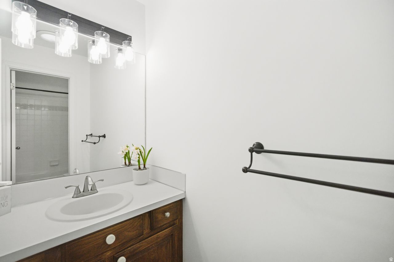 MEADOW LANDS - Residential