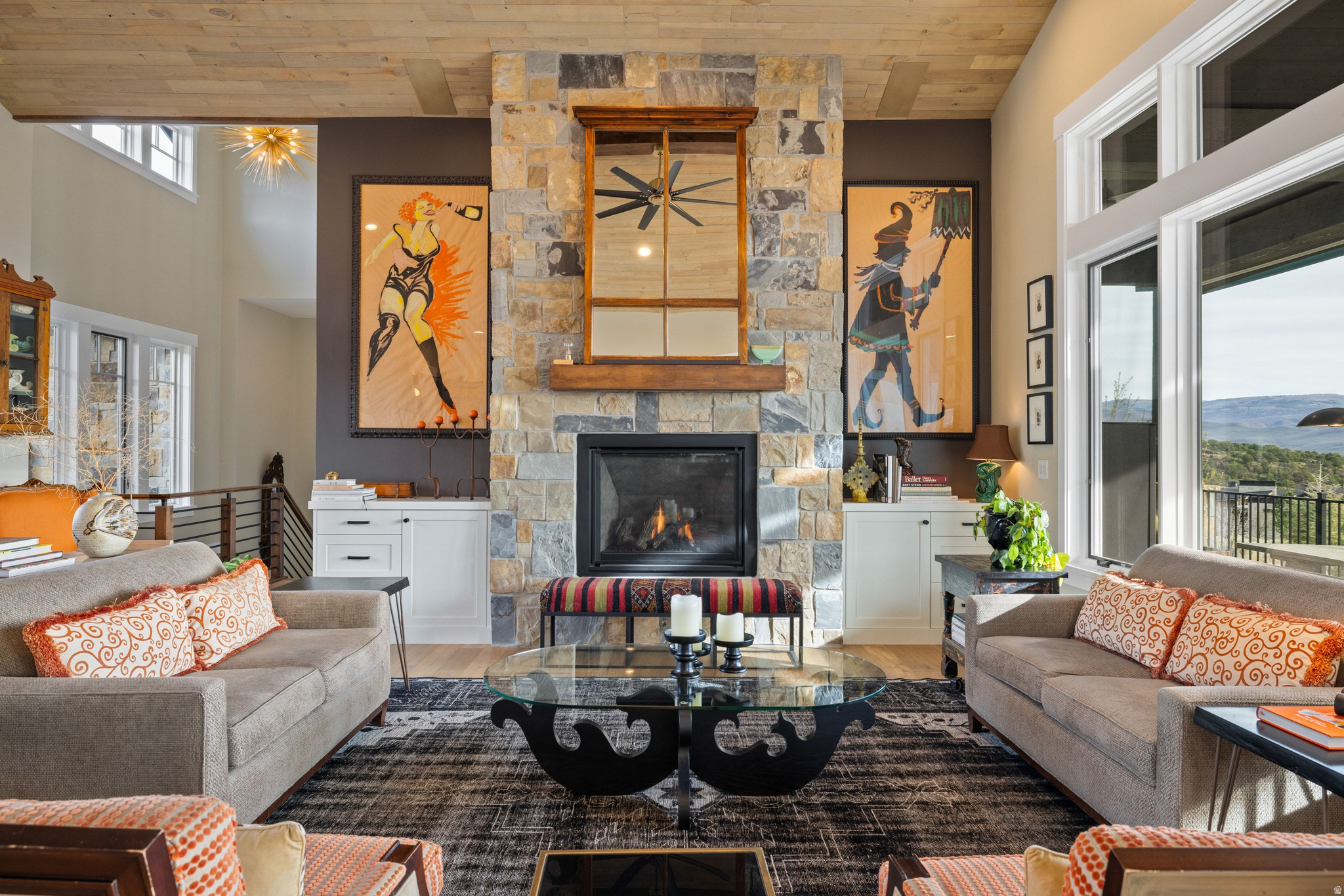 RED LEDGES - Residential