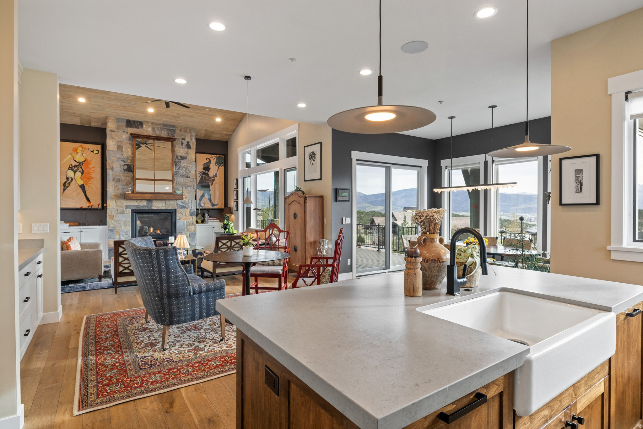 RED LEDGES - Residential