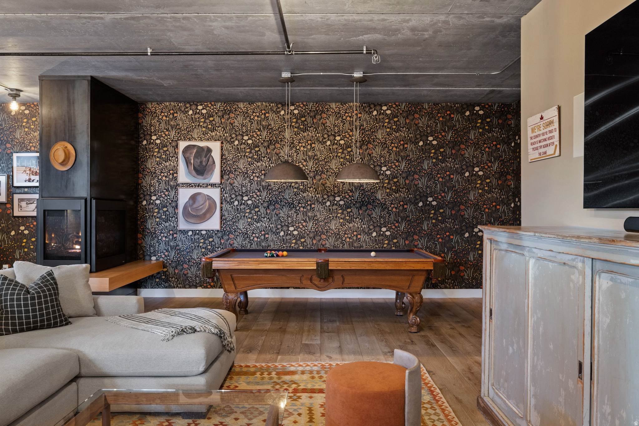 RED LEDGES - Residential