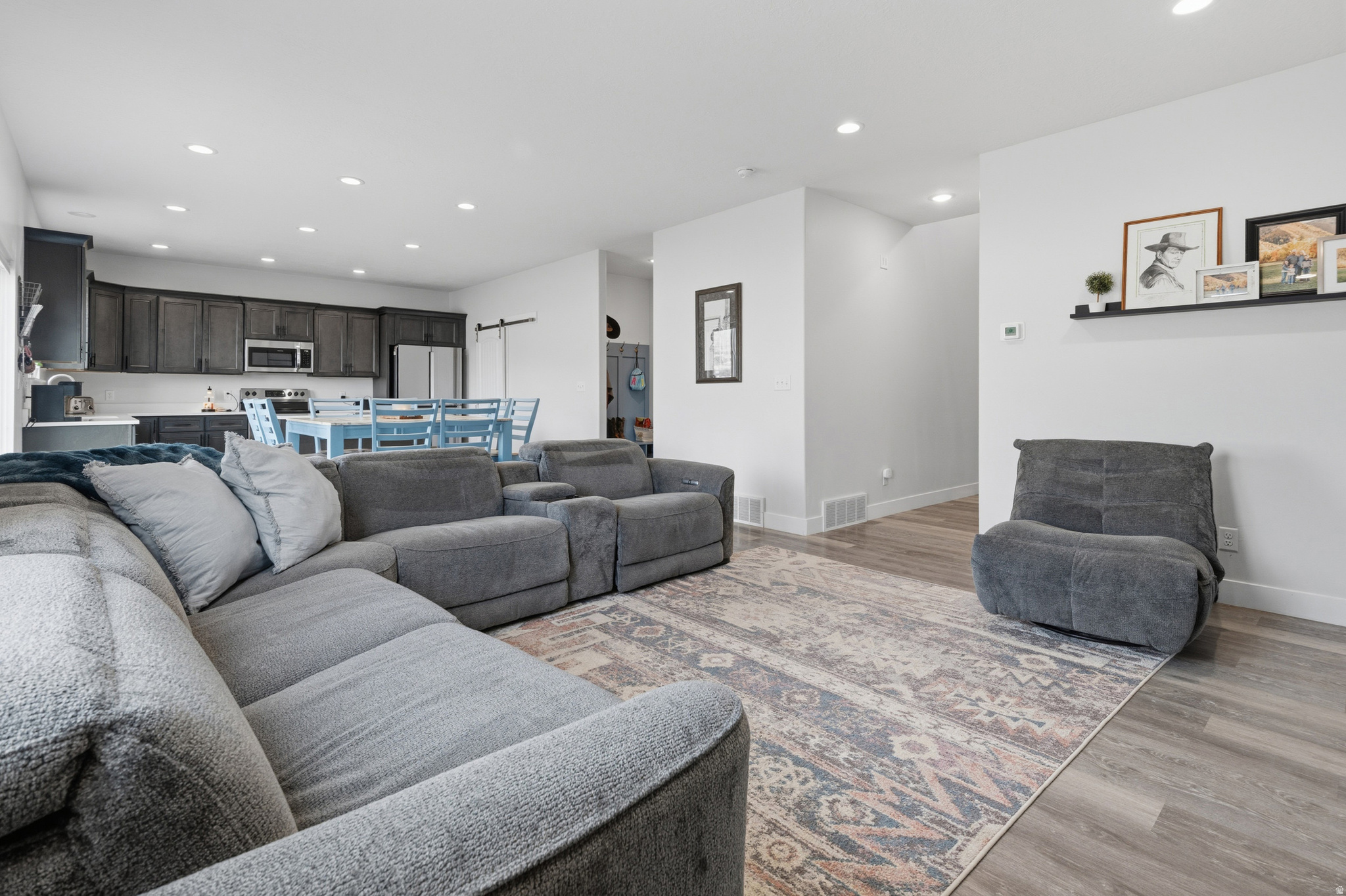 POLE CANYON/WHITE HILLS - Residential