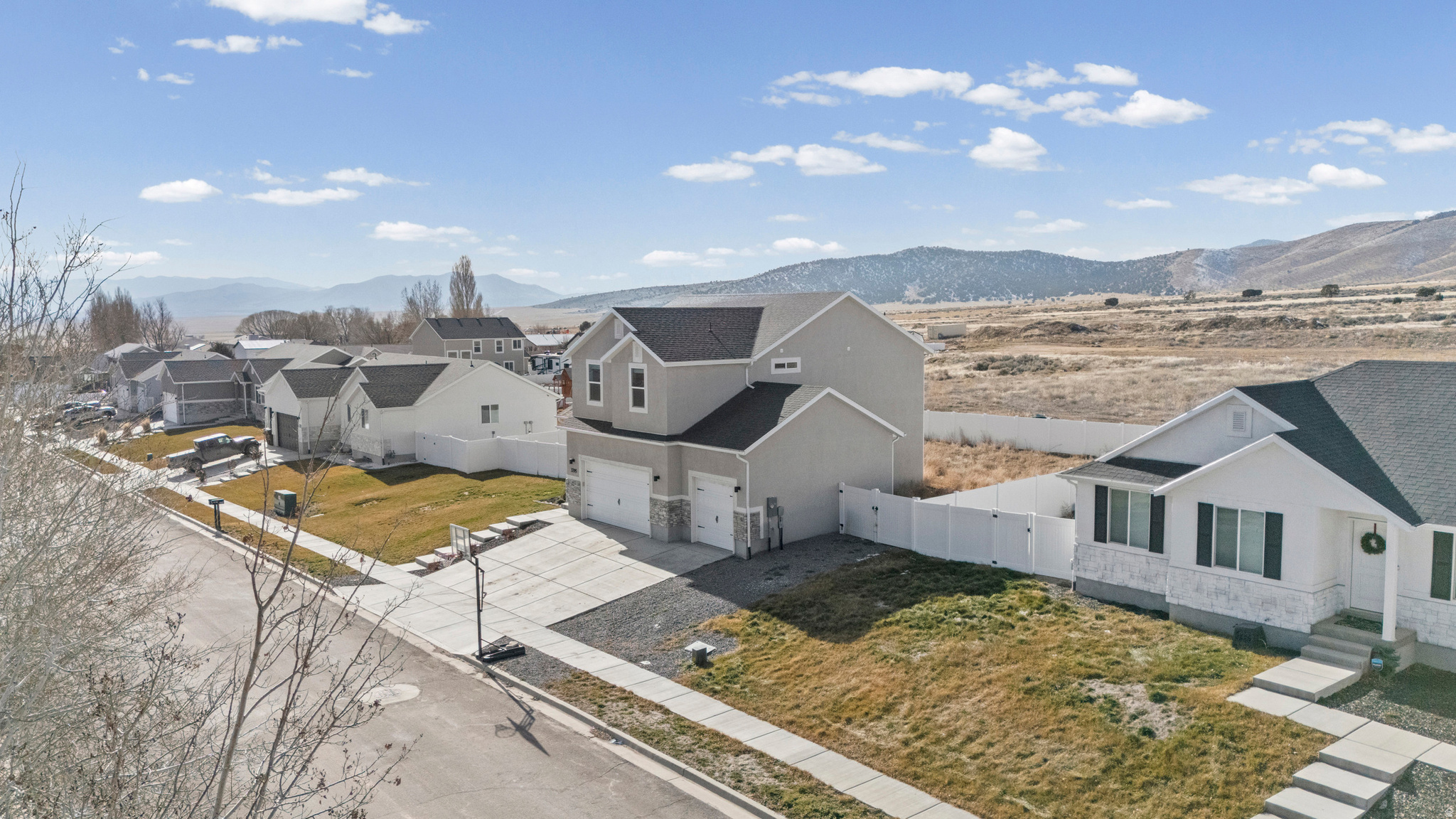 POLE CANYON/WHITE HILLS - Residential