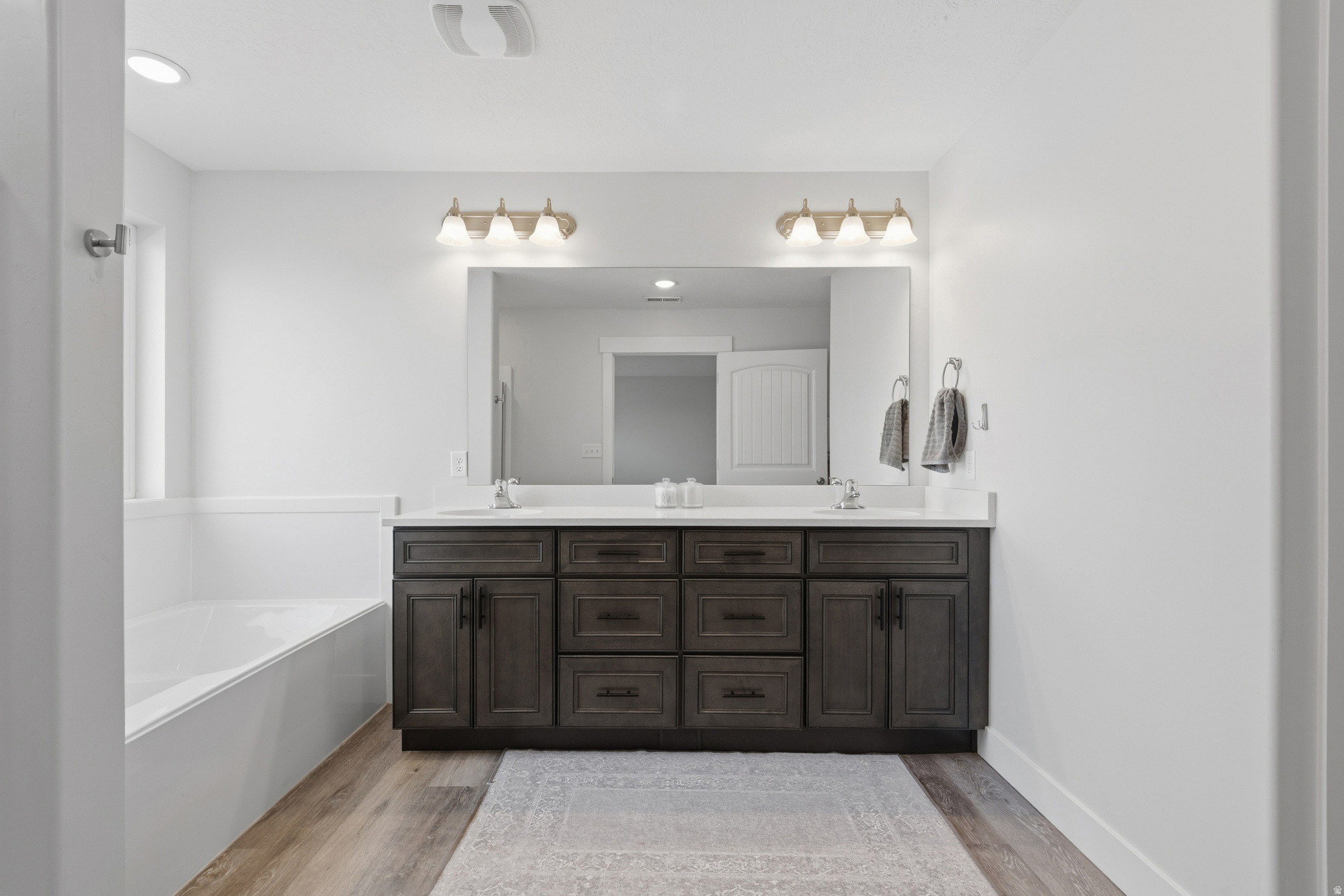 POLE CANYON/WHITE HILLS - Residential