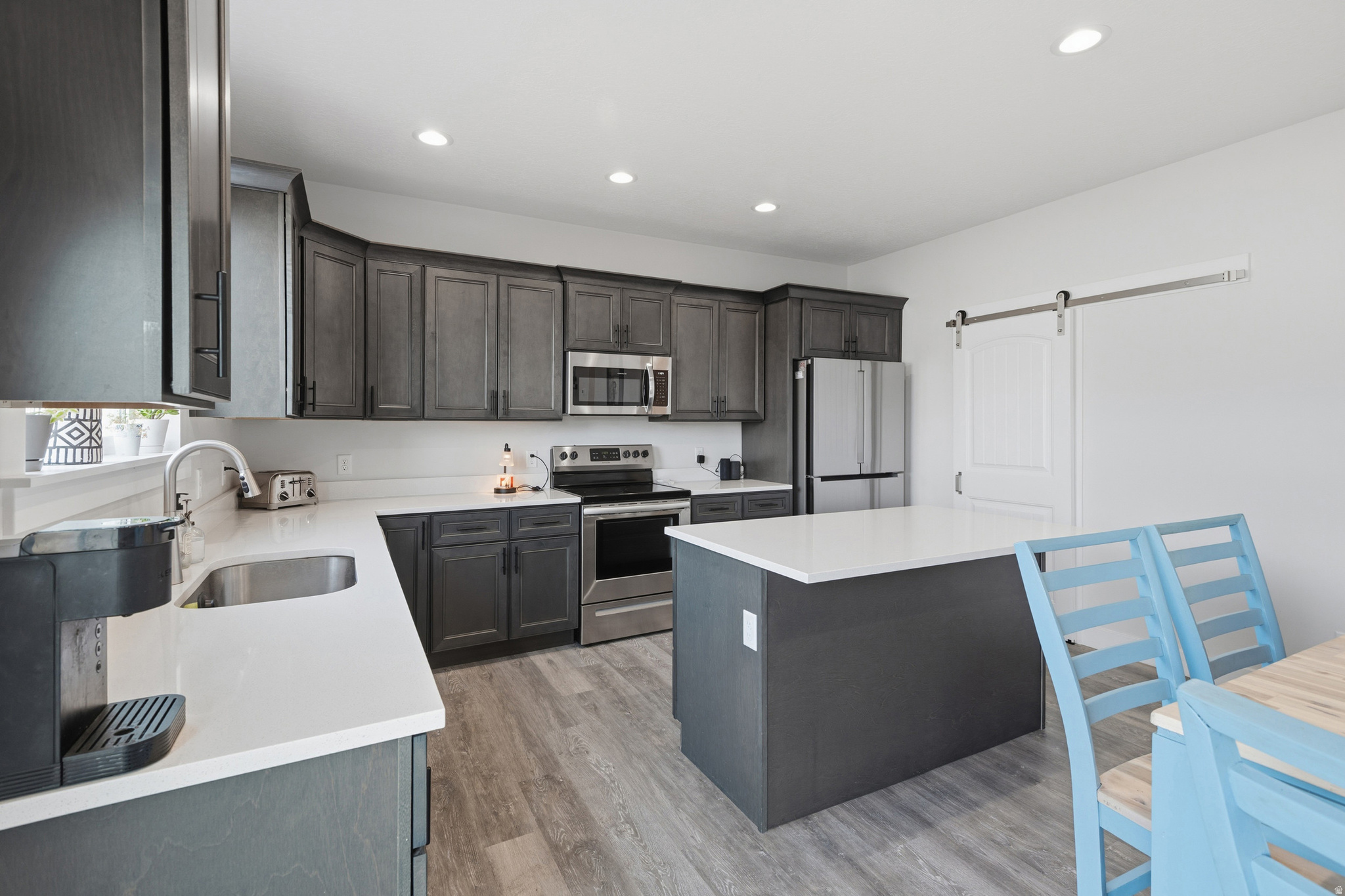 POLE CANYON/WHITE HILLS - Residential