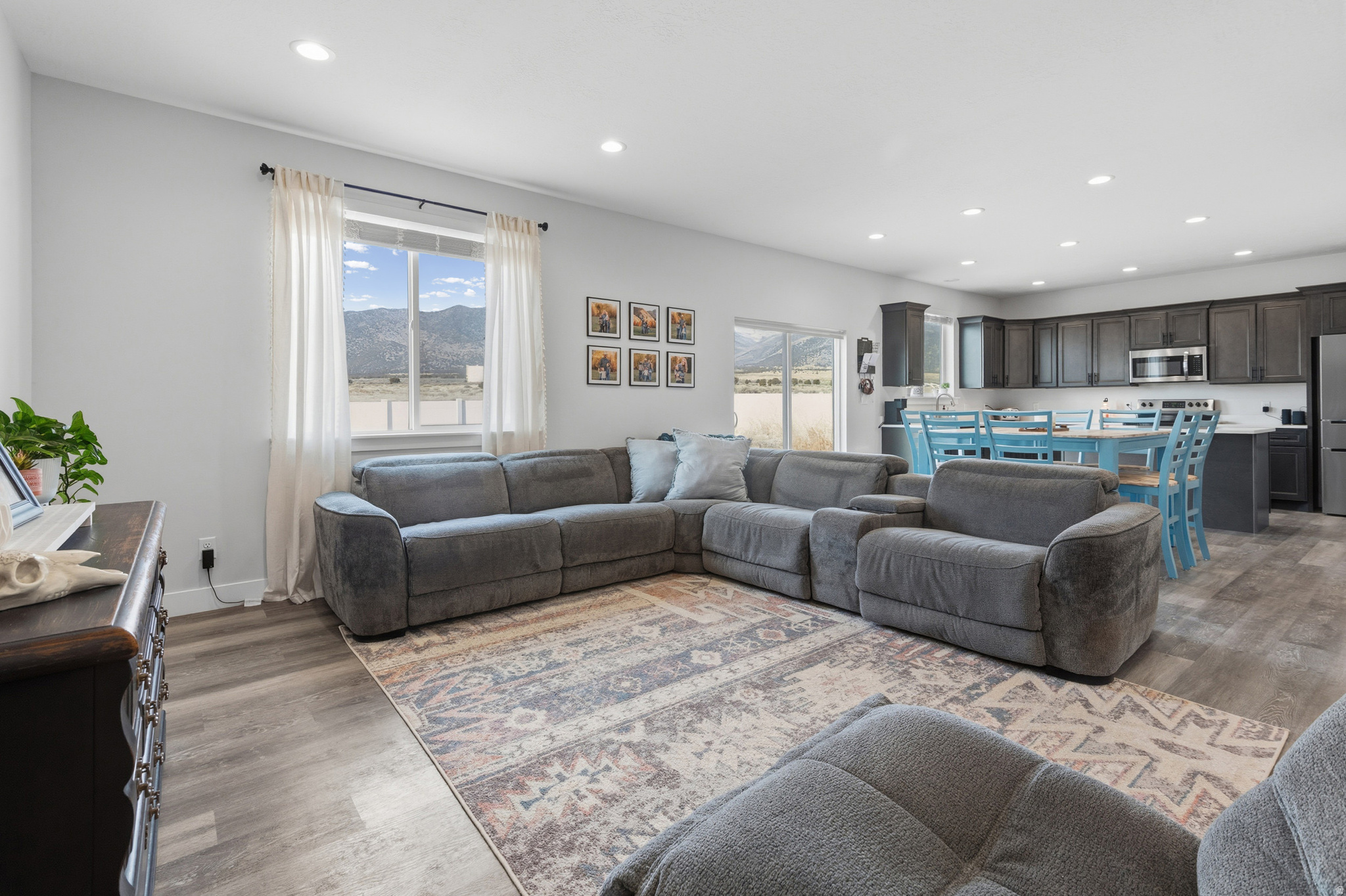 POLE CANYON/WHITE HILLS - Residential