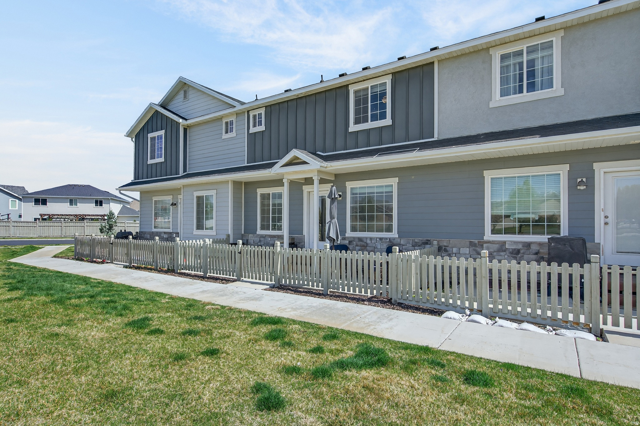 SILVERLAKE - Residential