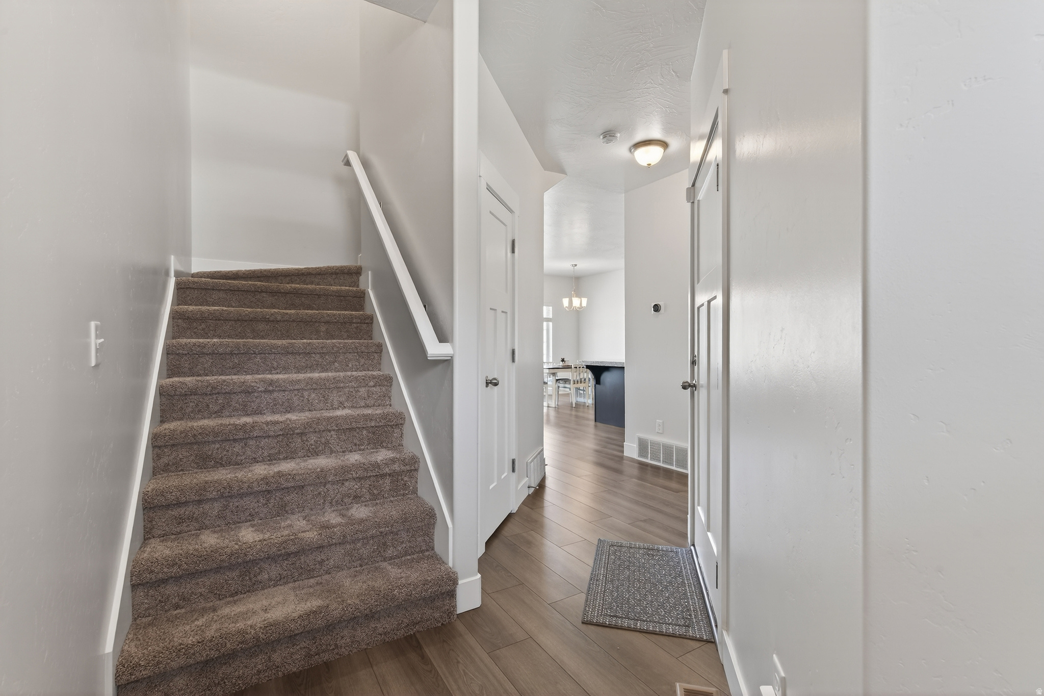 SILVERLAKE - Residential