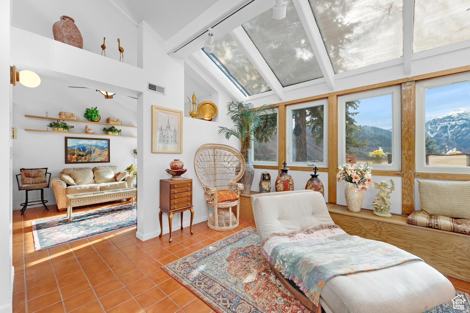 GLADES AT CANYON MEADOWS - Residential