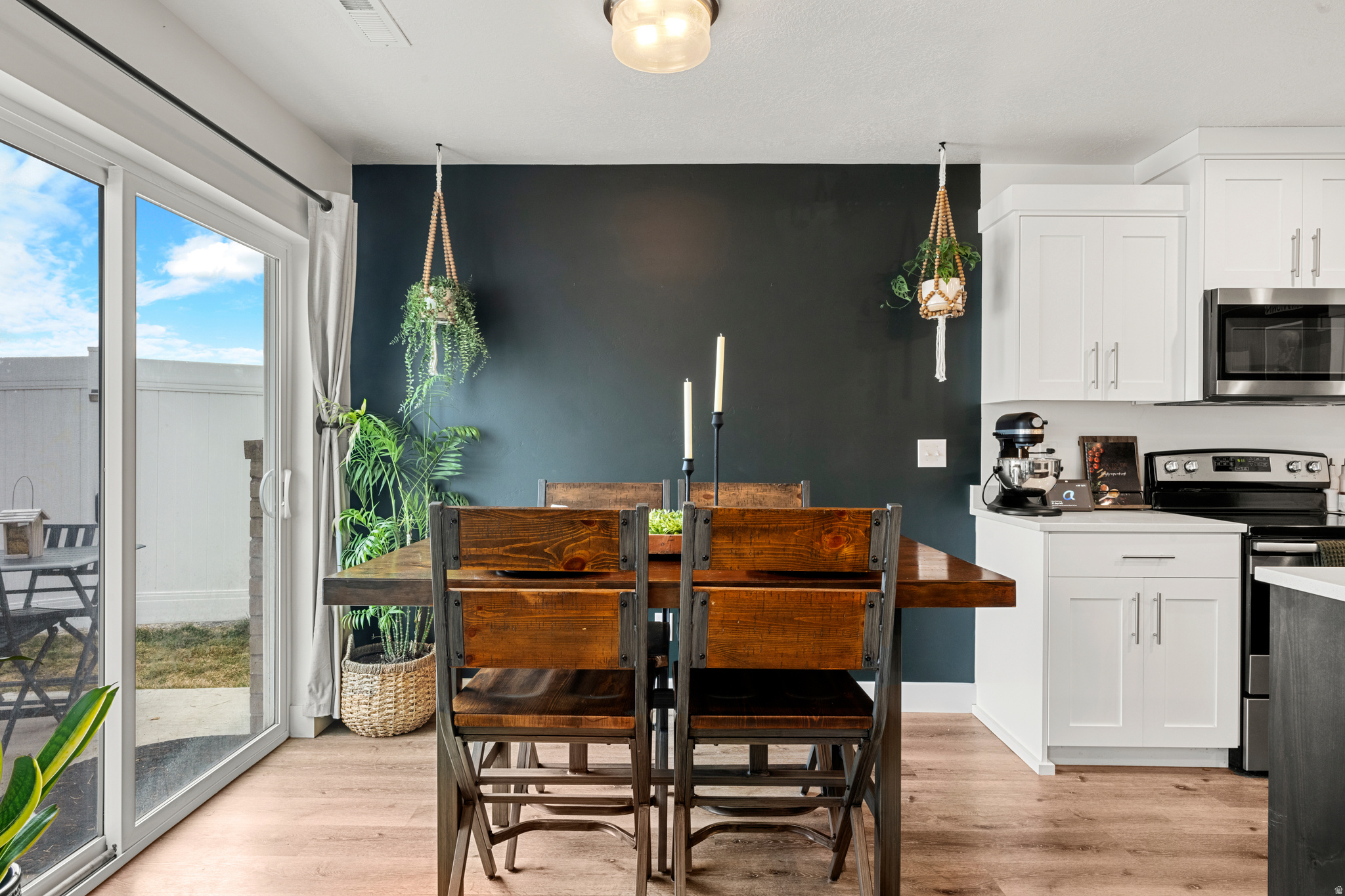 WOLFPACK CROSSING SU - Residential