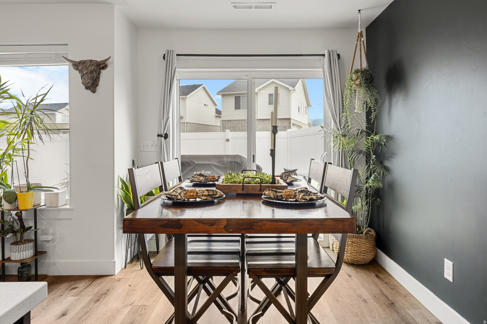 WOLFPACK CROSSING SU - Residential