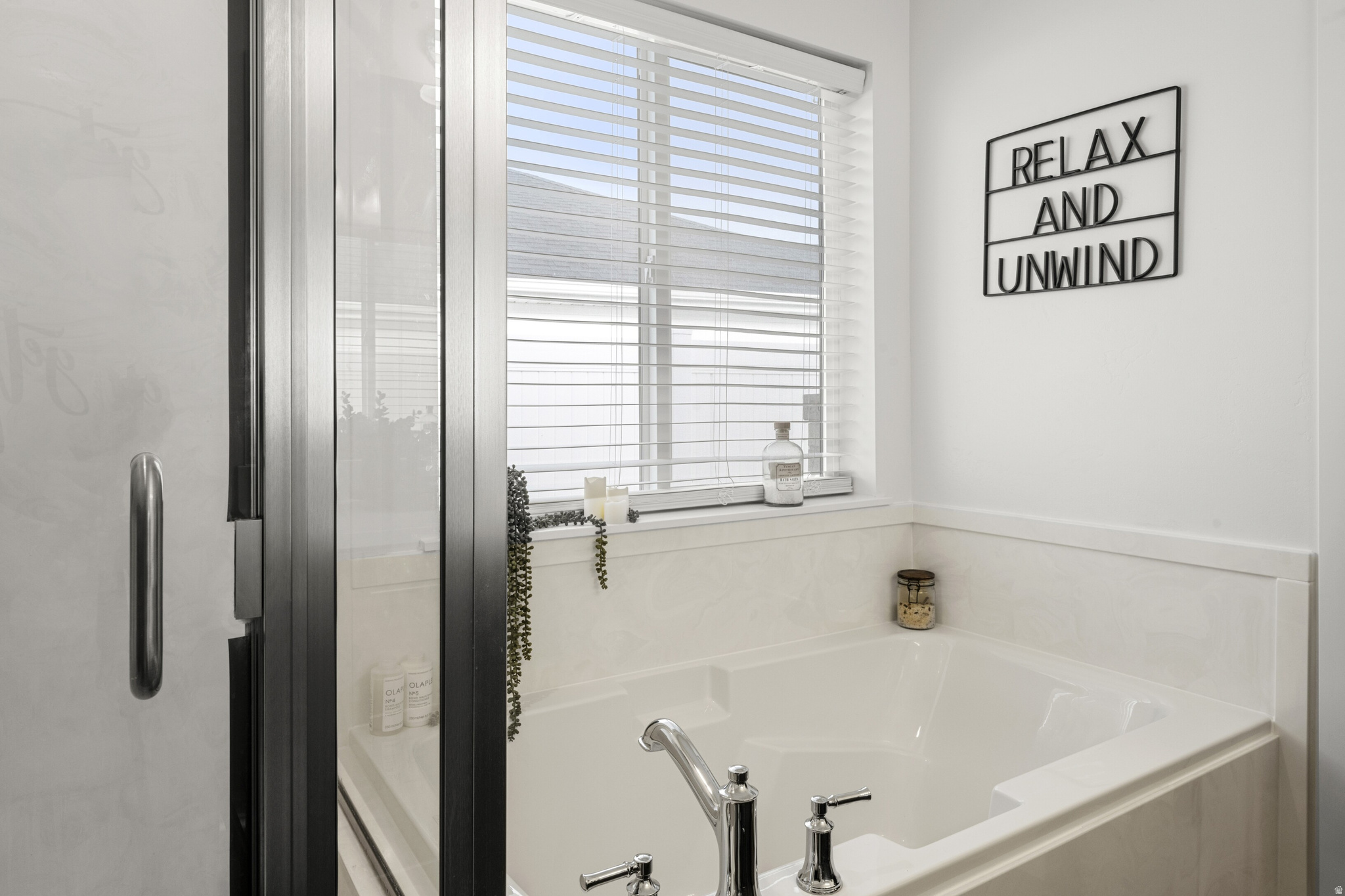 WOLFPACK CROSSING SU - Residential