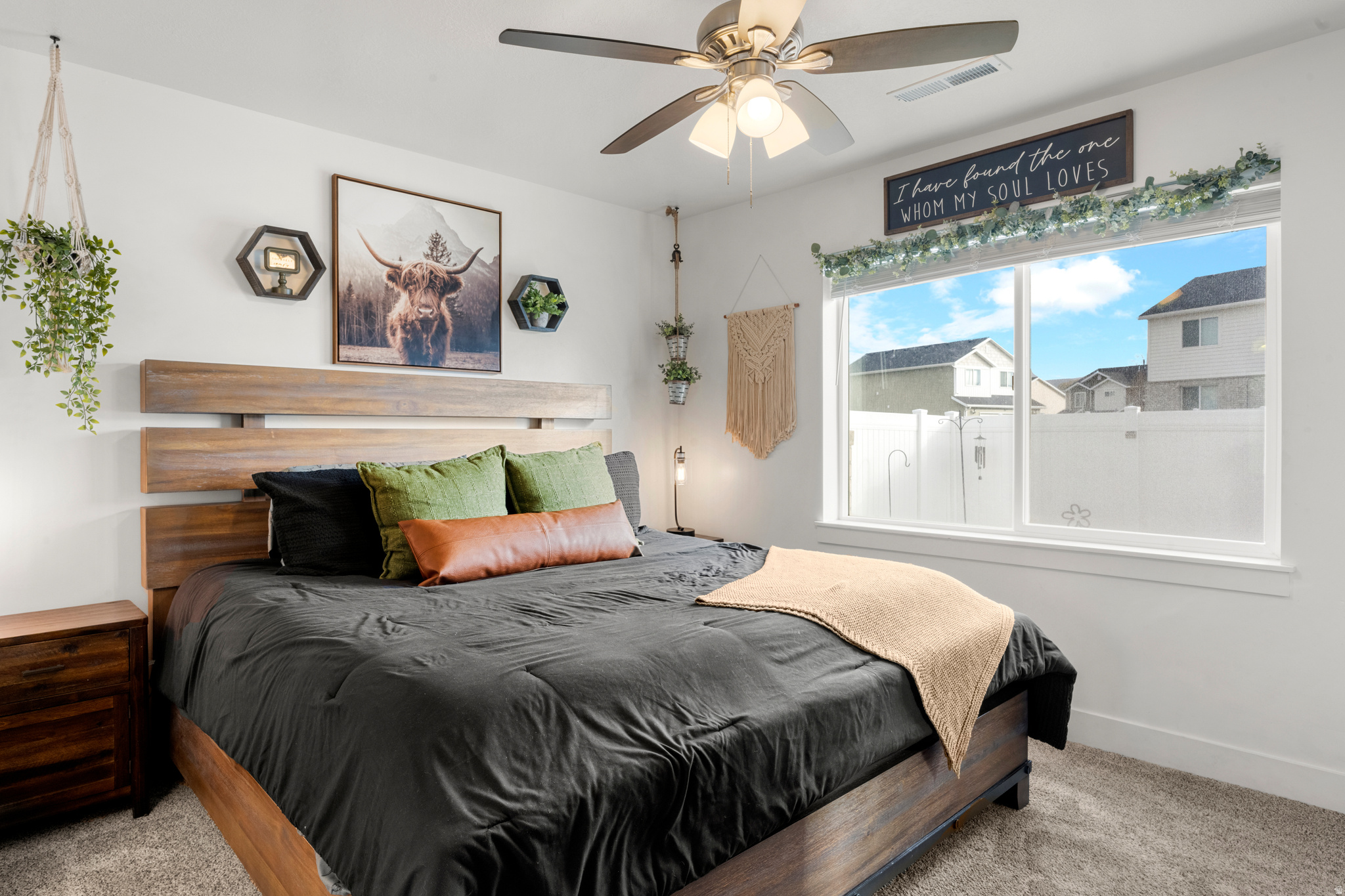 WOLFPACK CROSSING SU - Residential