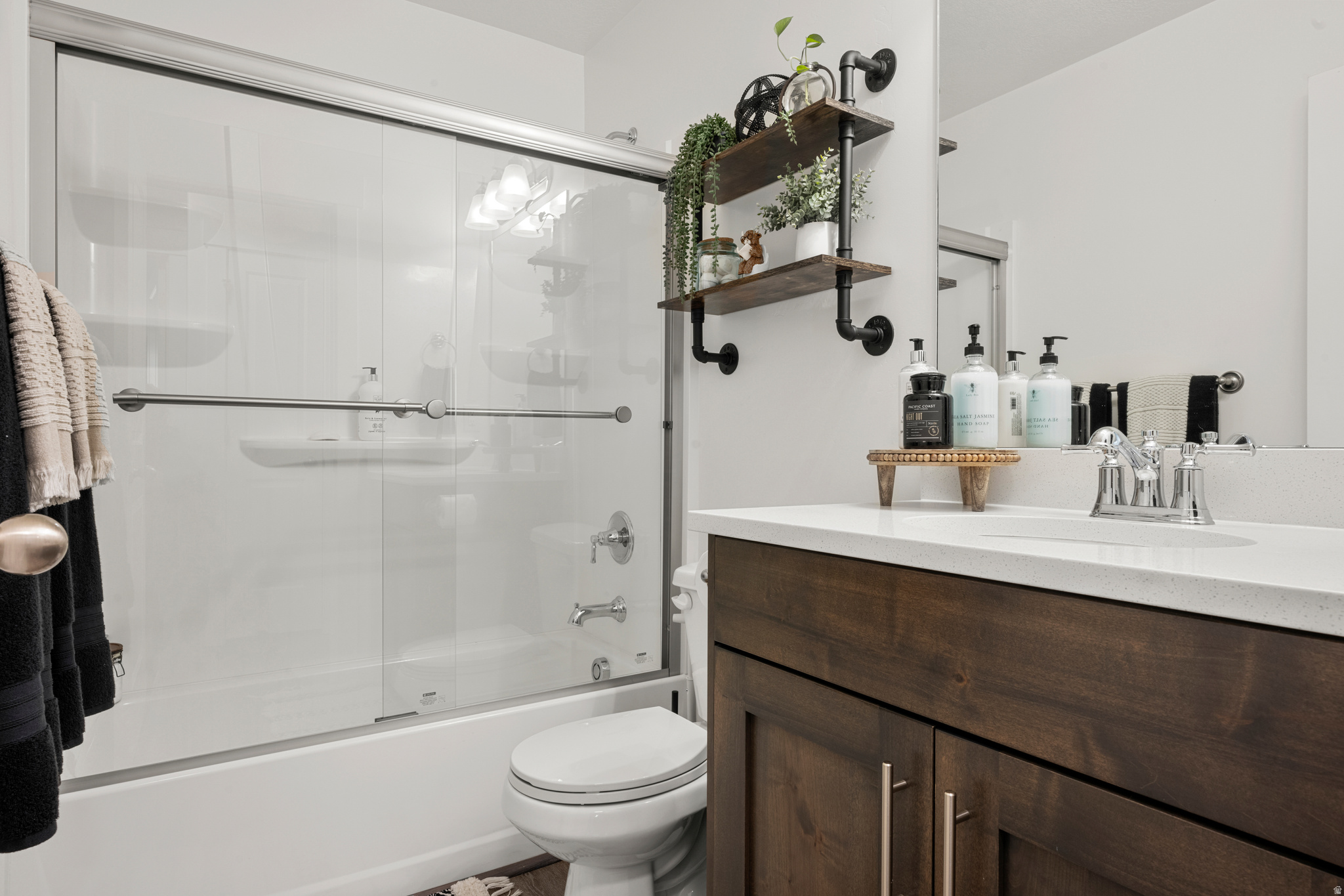 WOLFPACK CROSSING SU - Residential