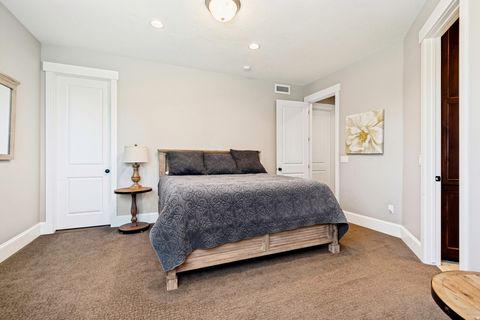 Tiny photo for 3080 E HUNTERS RIDGE WAY, Heber City, UT 84032 (MLS # 2158579)