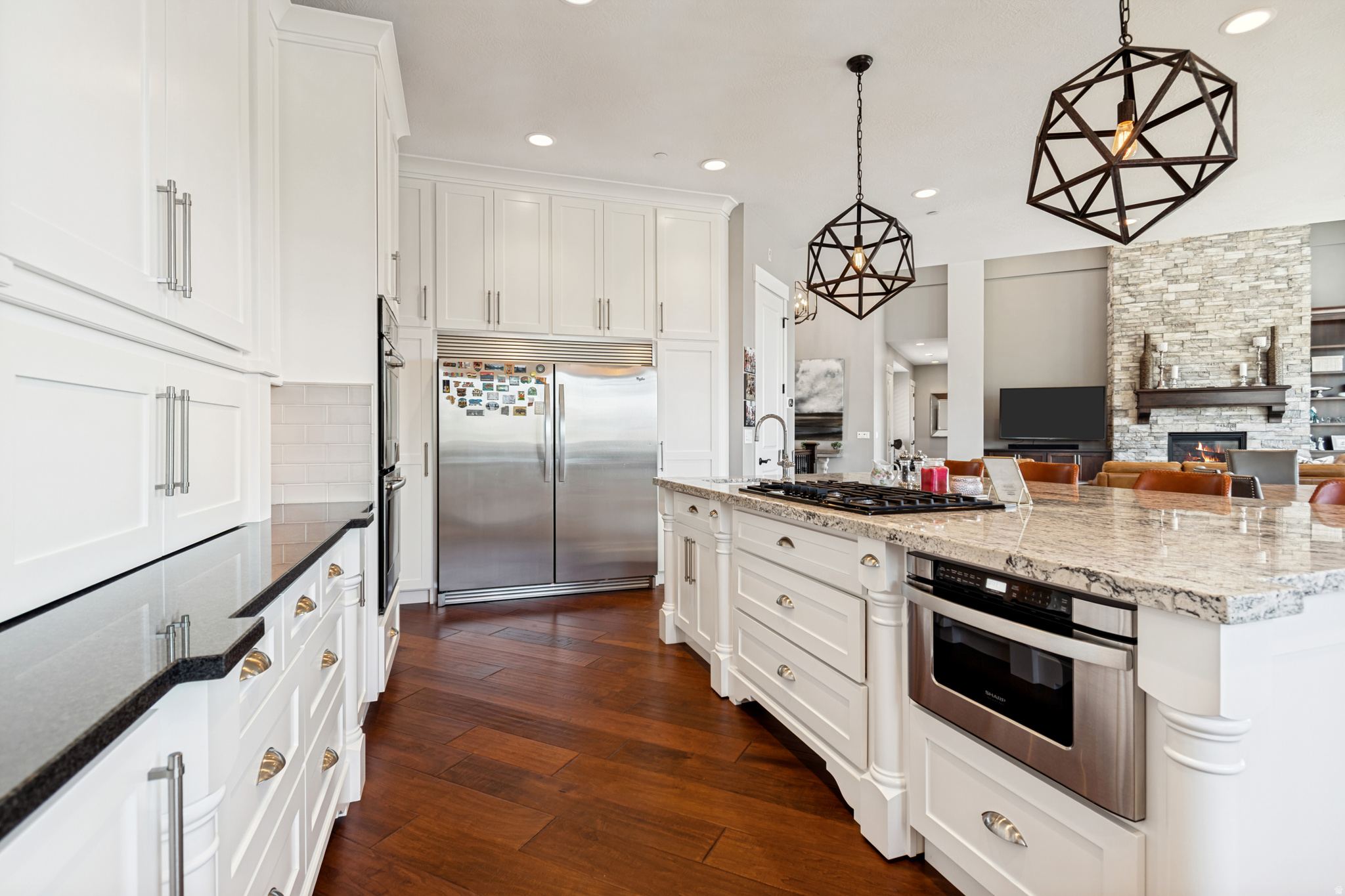 LAKE CREEK - Residential