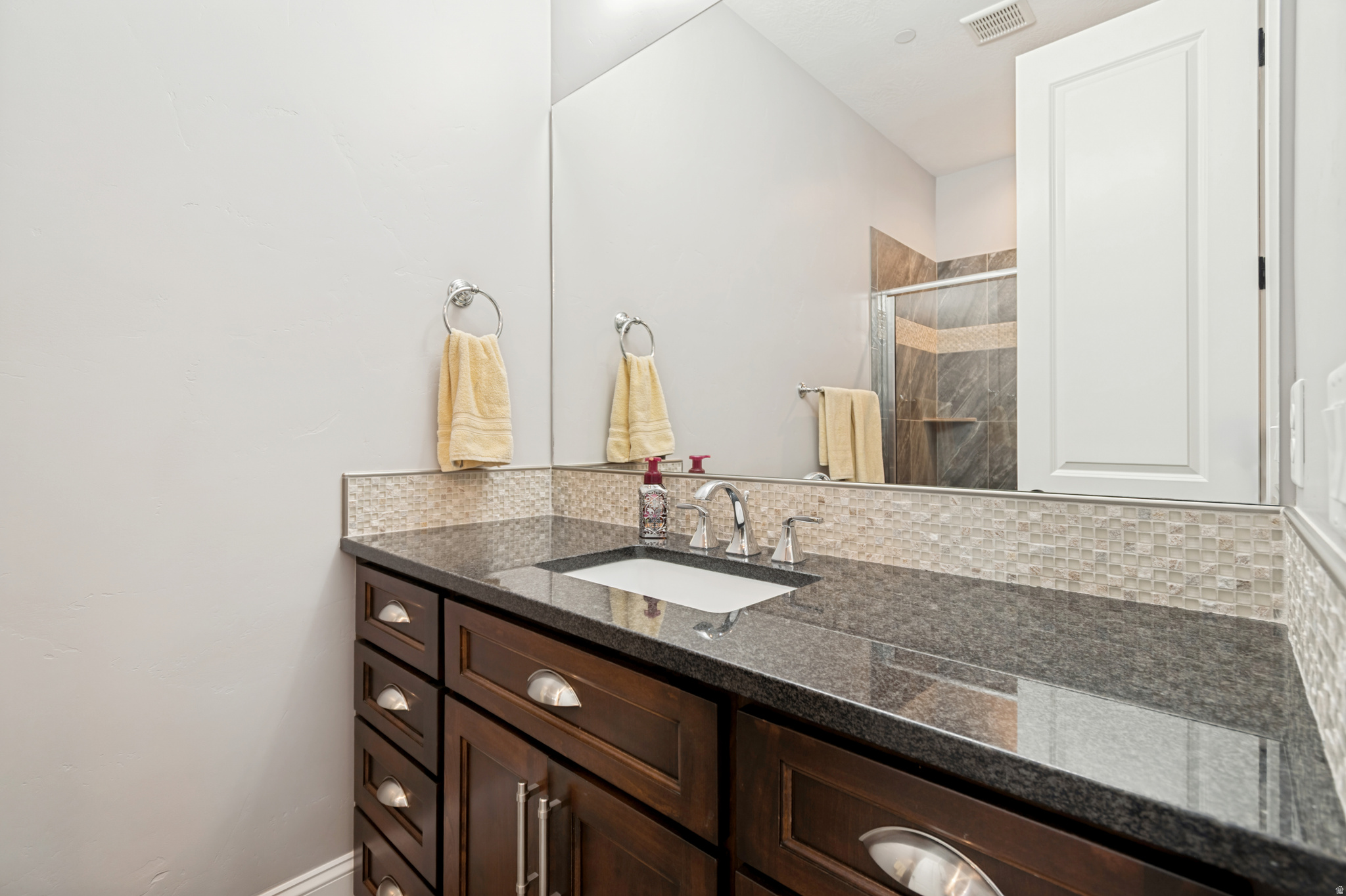 LAKE CREEK - Residential