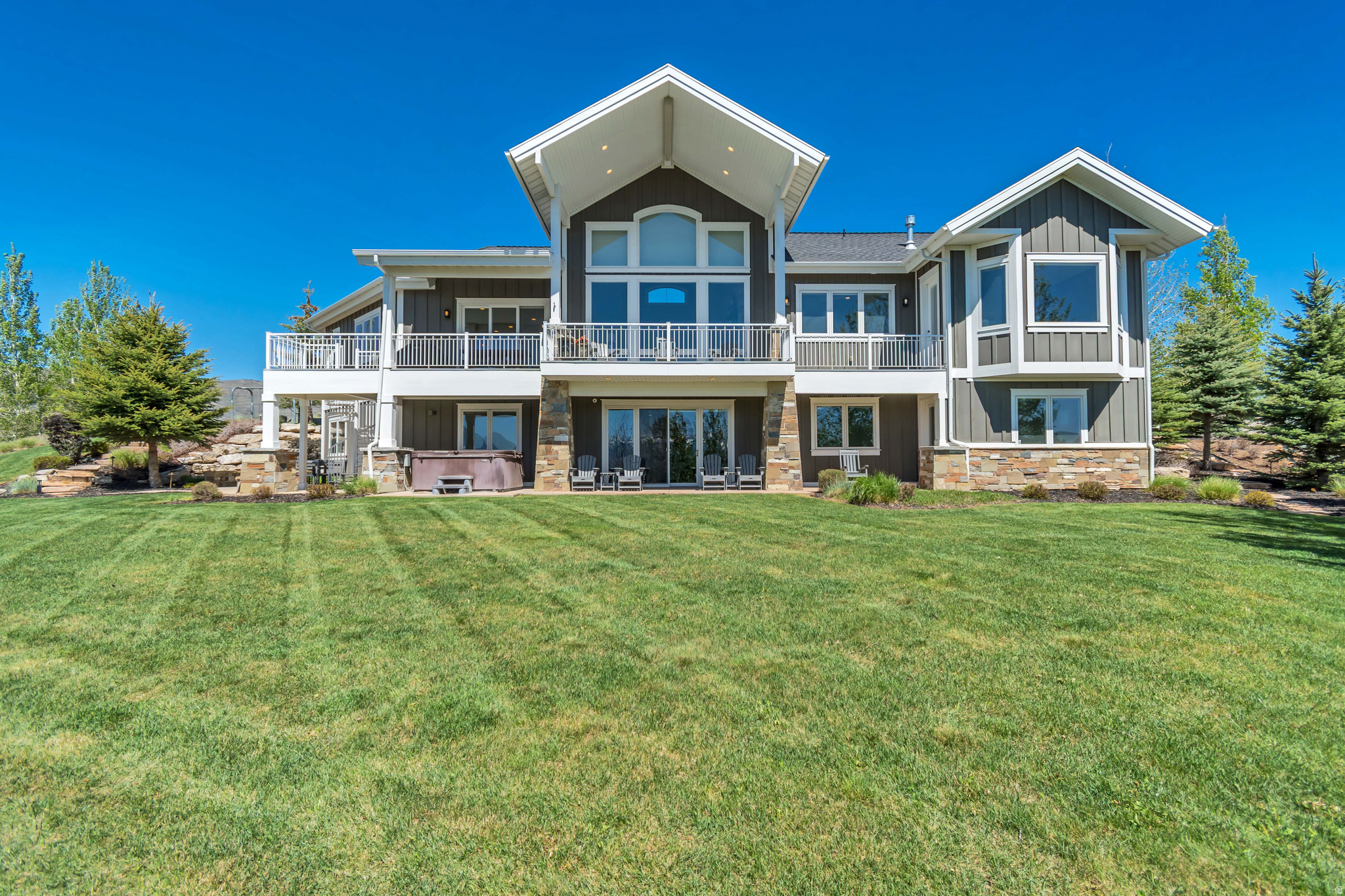 LAKE CREEK - Residential