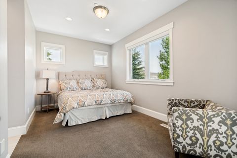 Tiny photo for 3080 E HUNTERS RIDGE WAY, Heber City, UT 84032 (MLS # 2158579)