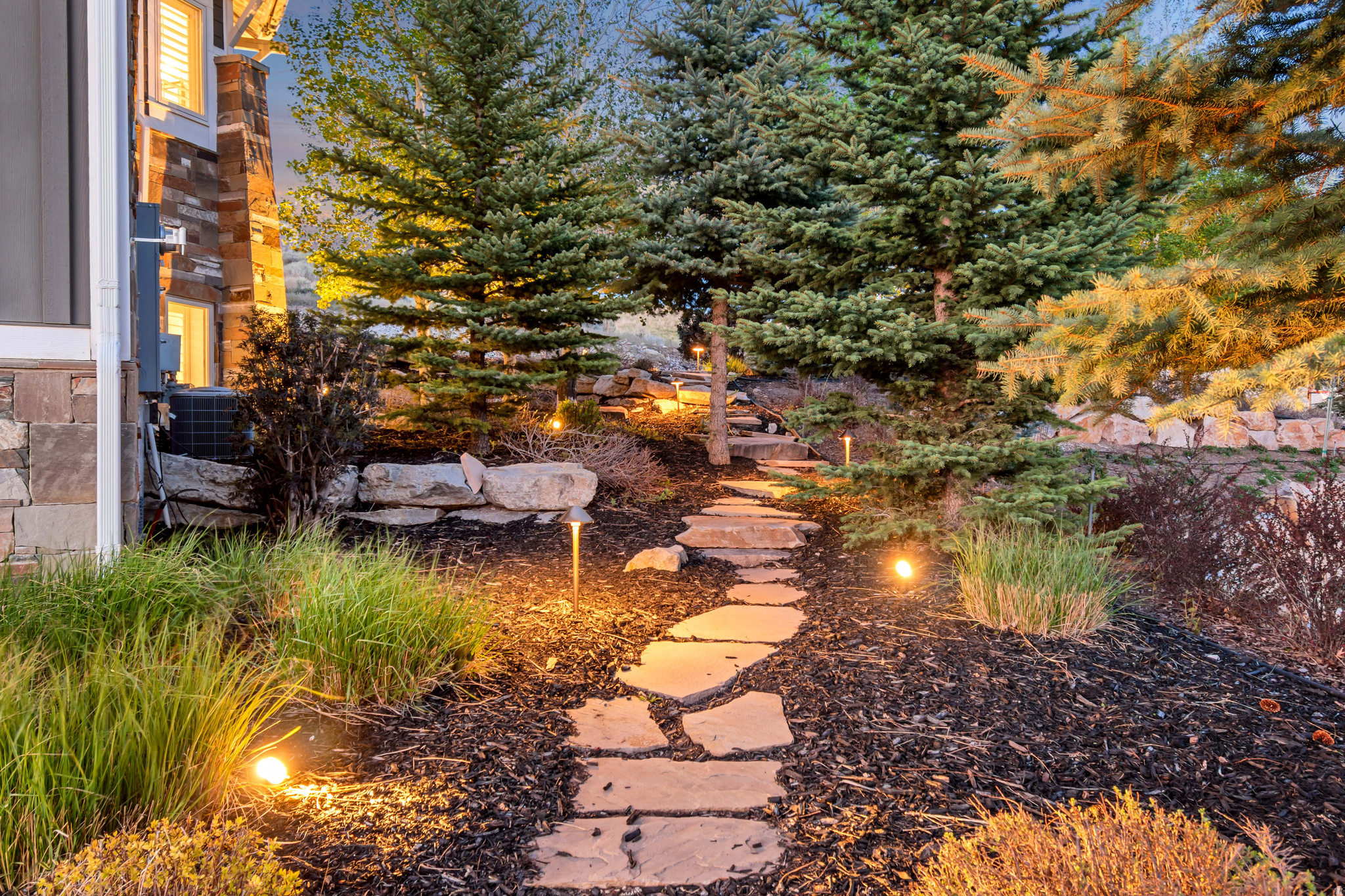 LAKE CREEK - Residential