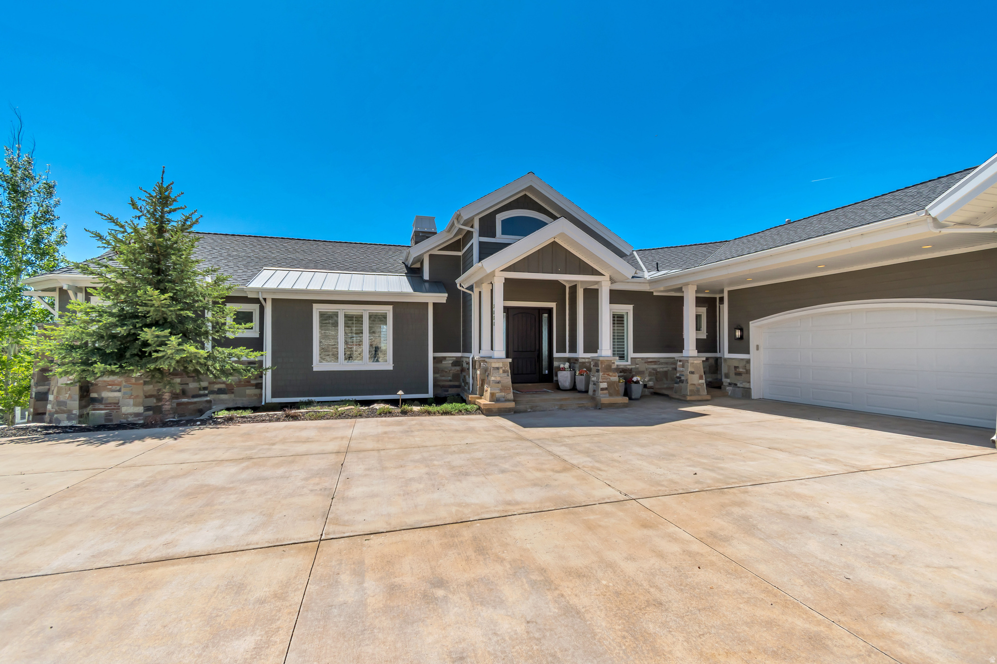 LAKE CREEK - Residential