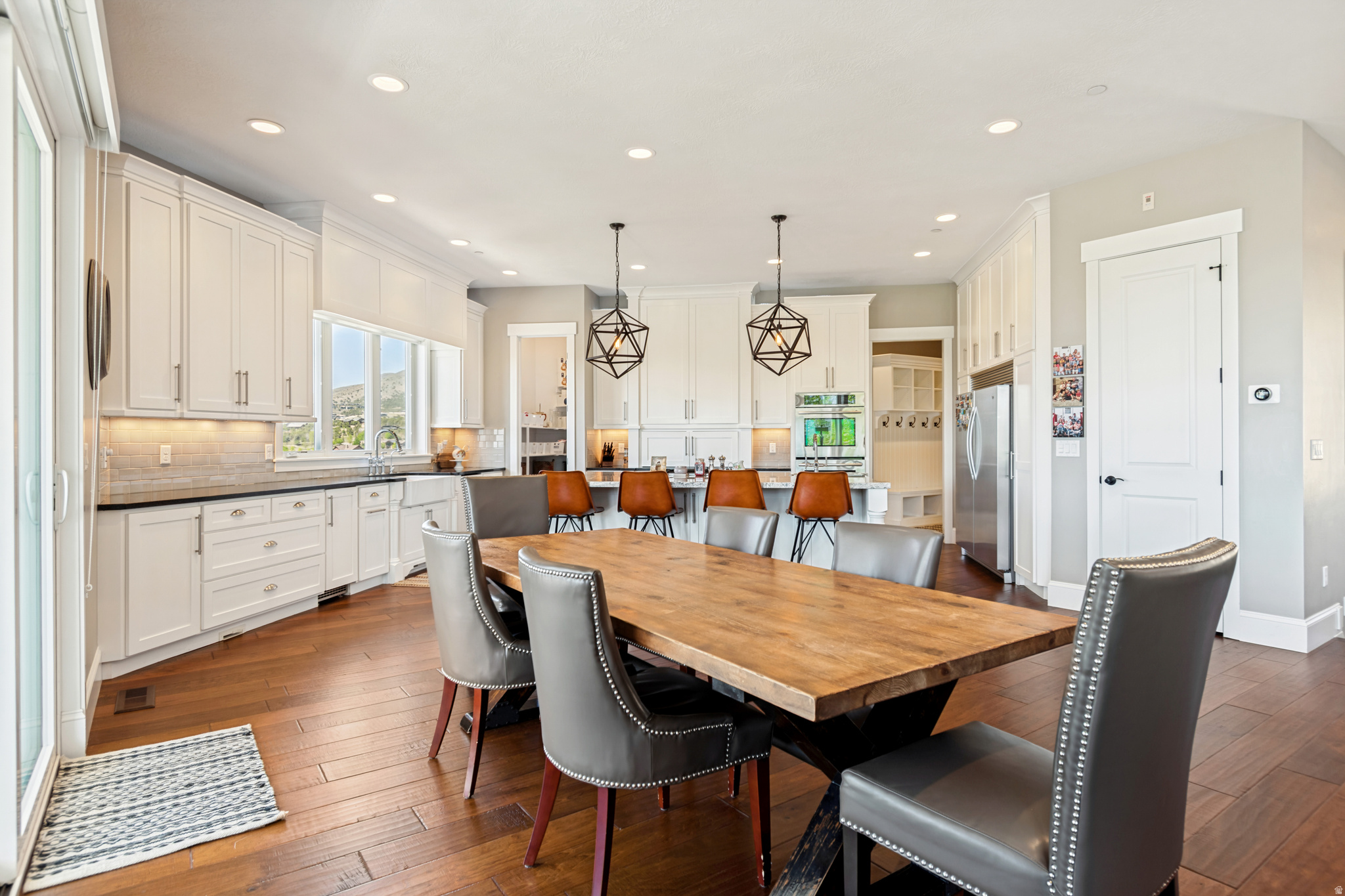 LAKE CREEK - Residential