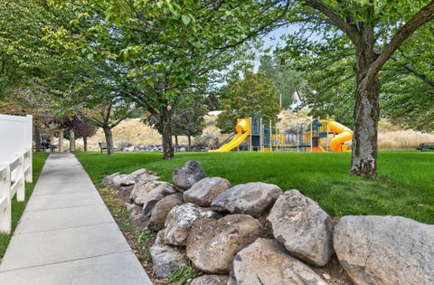 Tiny photo for 436 E BRAIDHILL DR #251, Draper, UT 84020 (MLS # 2181591)