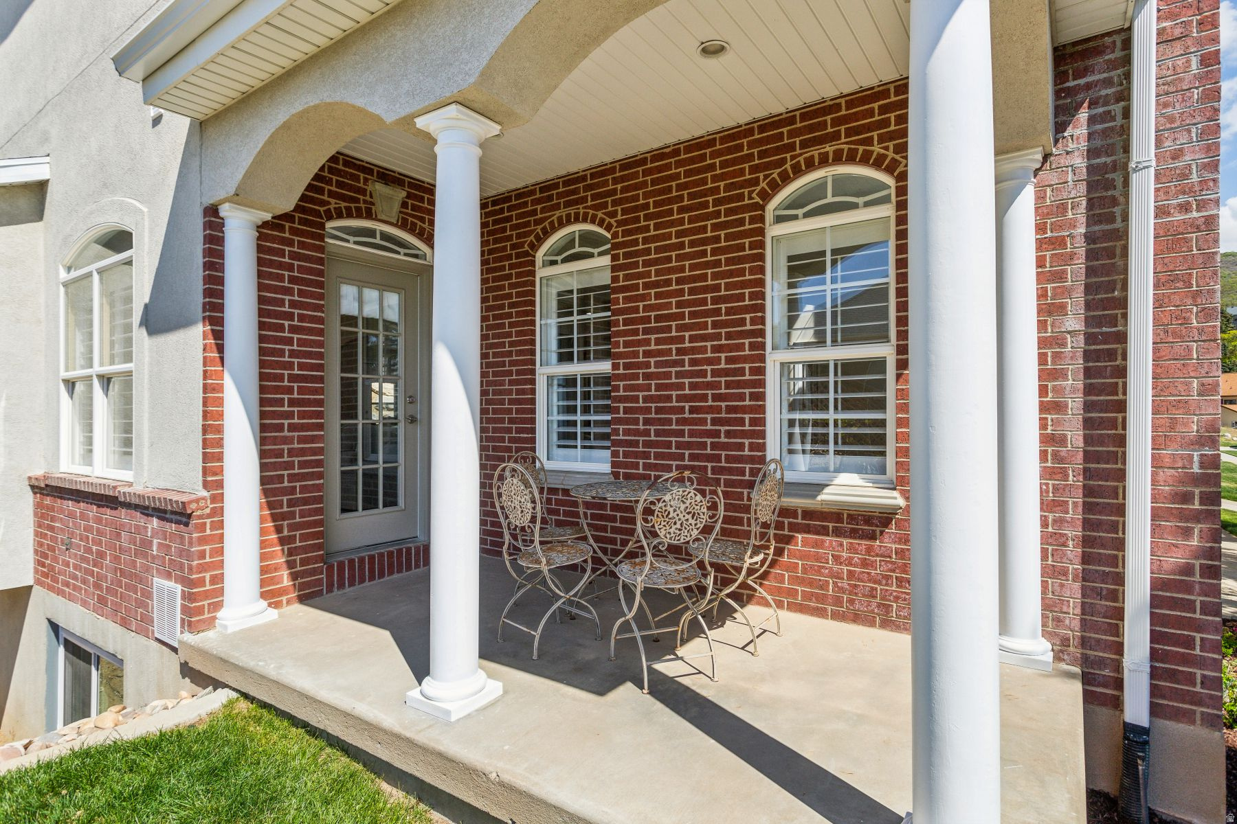 RIDGE SUB - Residential