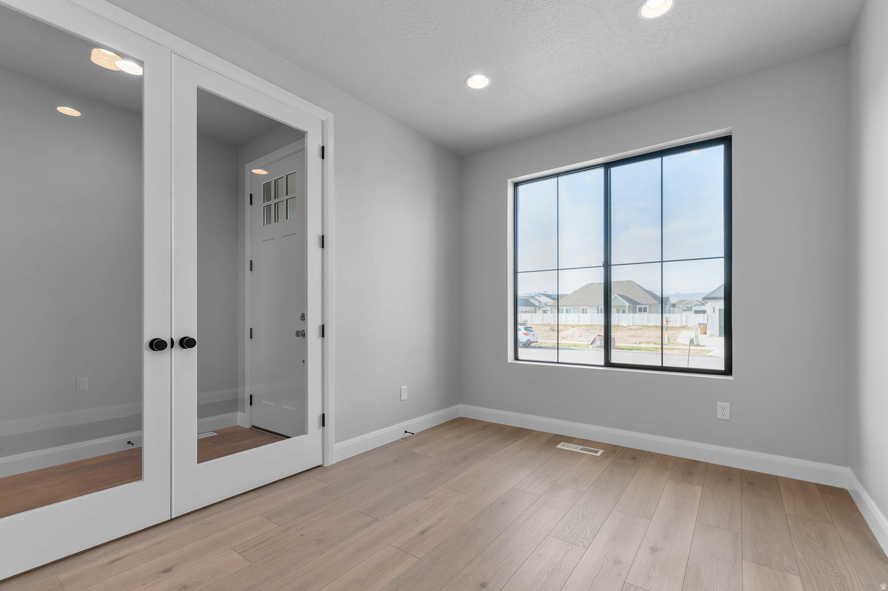 BIG WILLOW CREEK 309 - Residential