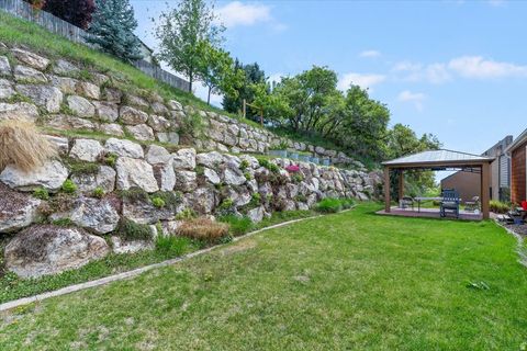 Tiny photo for 511 W 1400 N, Farmington, UT 84025 (MLS # 2150804)