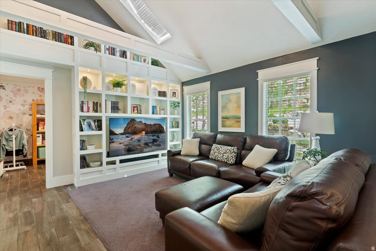 FARMINGTON ORCHARDS - Residential