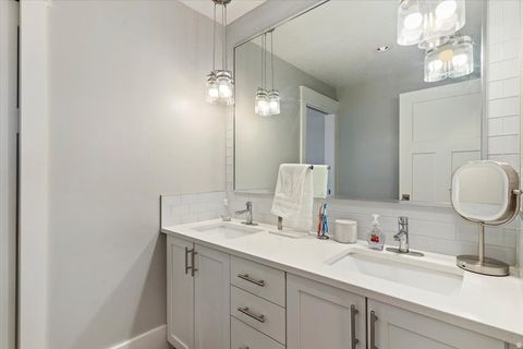 Tiny photo for 511 W 1400 N, Farmington, UT 84025 (MLS # 2150804)