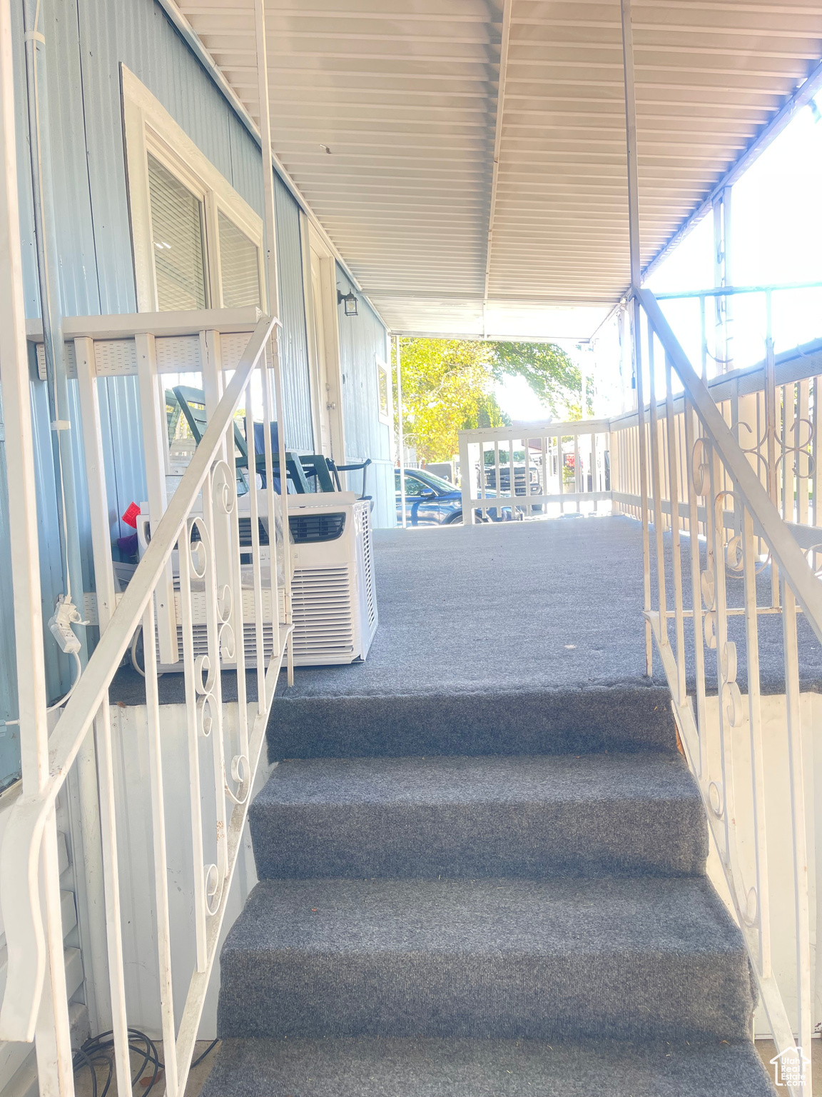 SHERWOOD FOREST - Residential