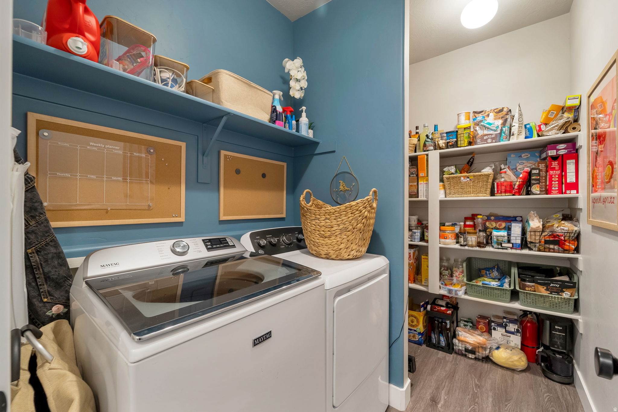 LAKESIDE - Residential