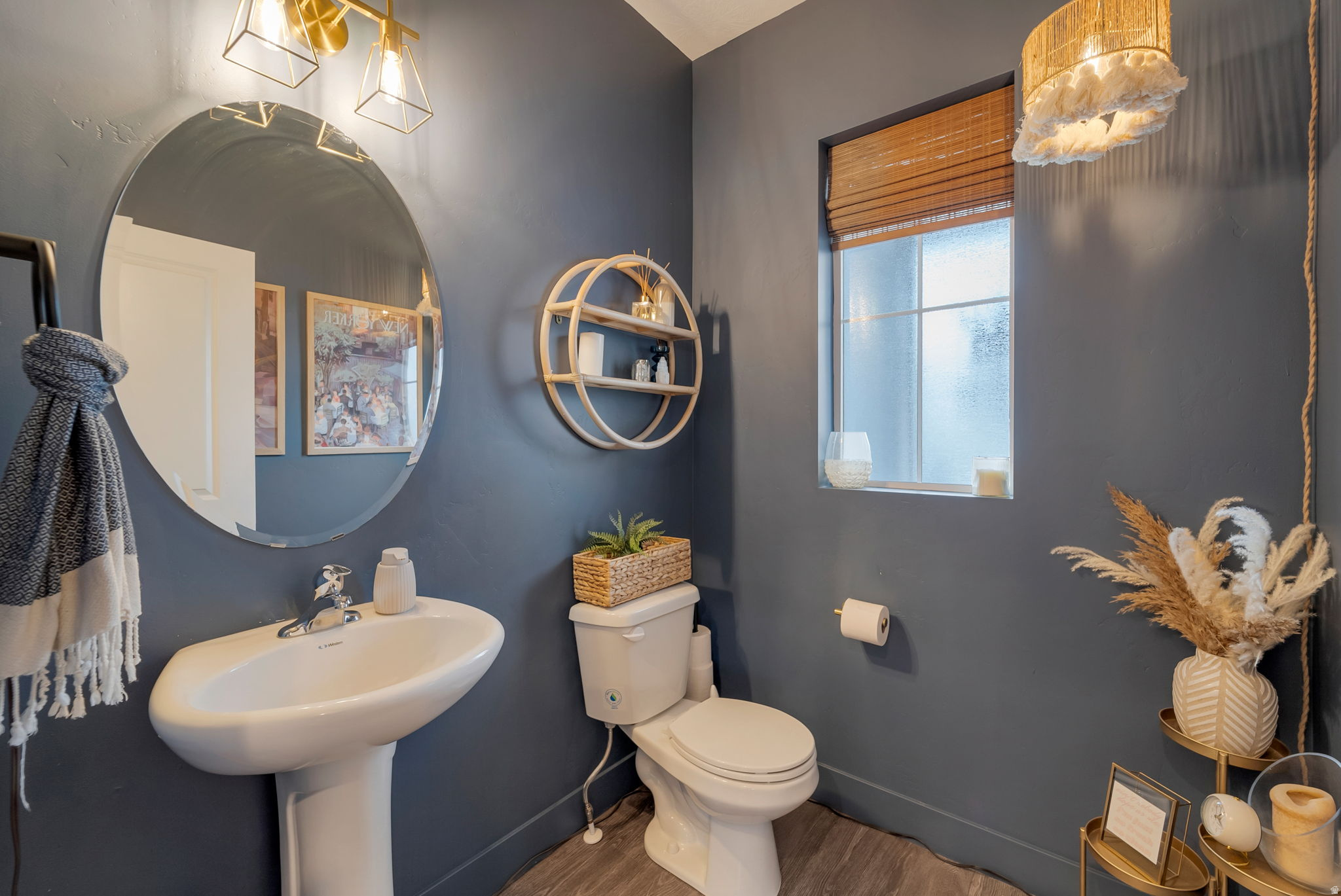 LAKESIDE - Residential