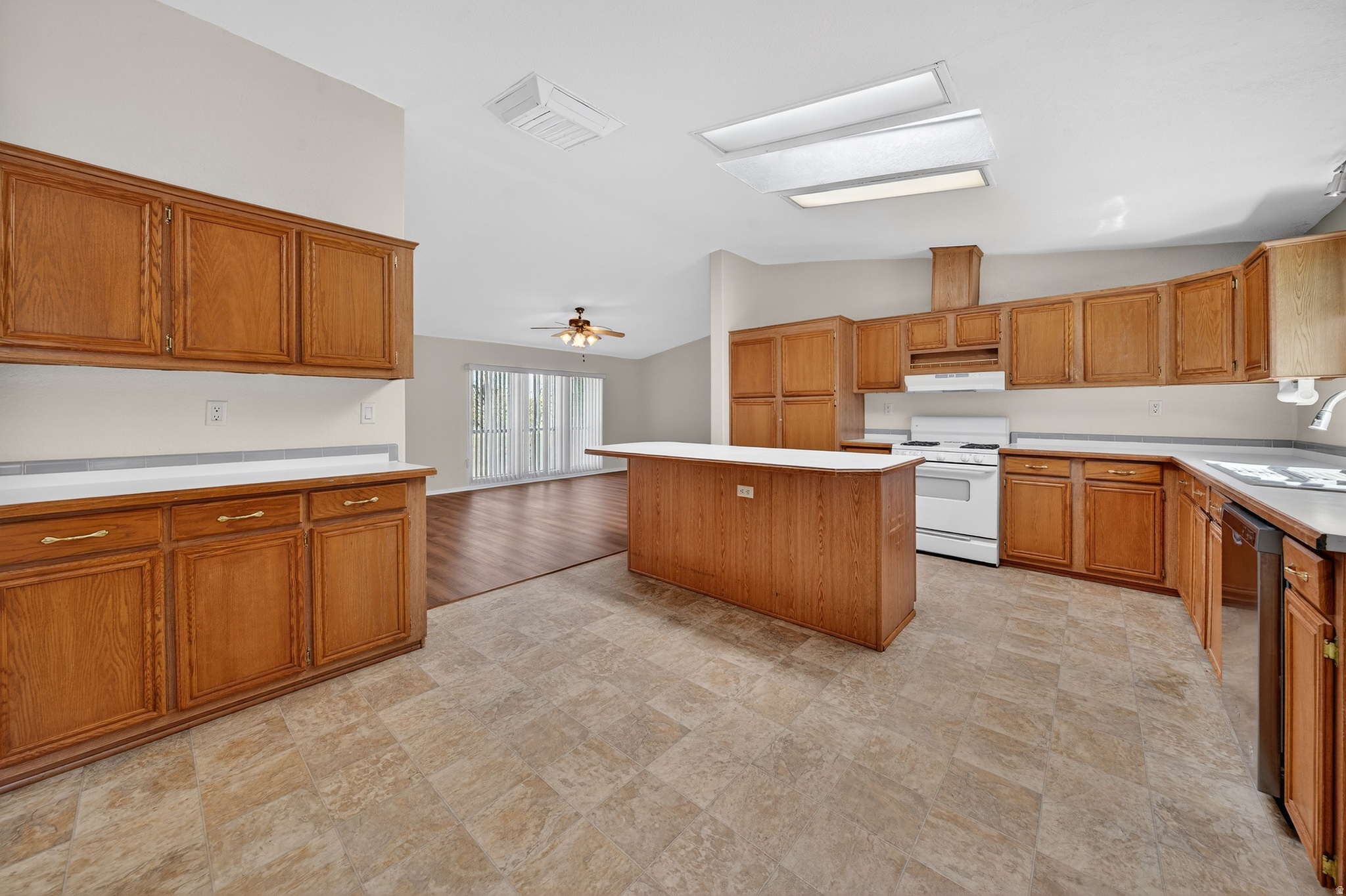 SPRING CREEK DEVELOPMENT SUBDIVISION - Residential